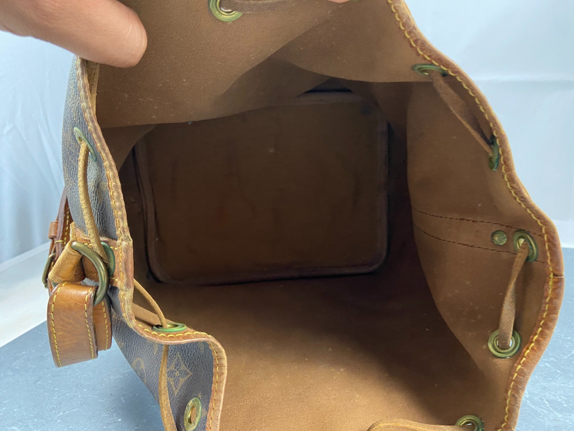 Louis Vuitton Sac Noé Petit Monogram Canvas