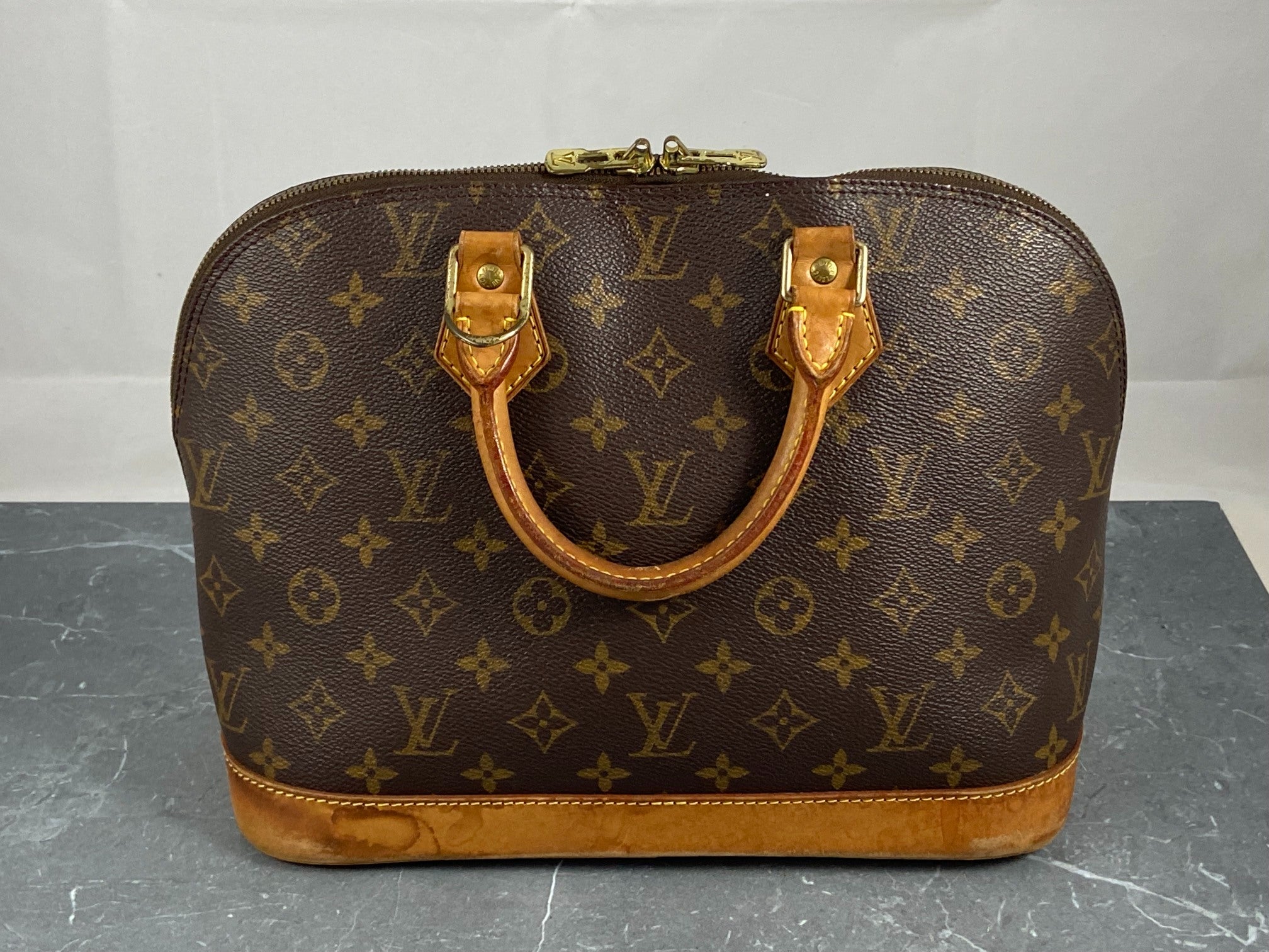 Louis Vuitton Alma PM Monogram Canvas
