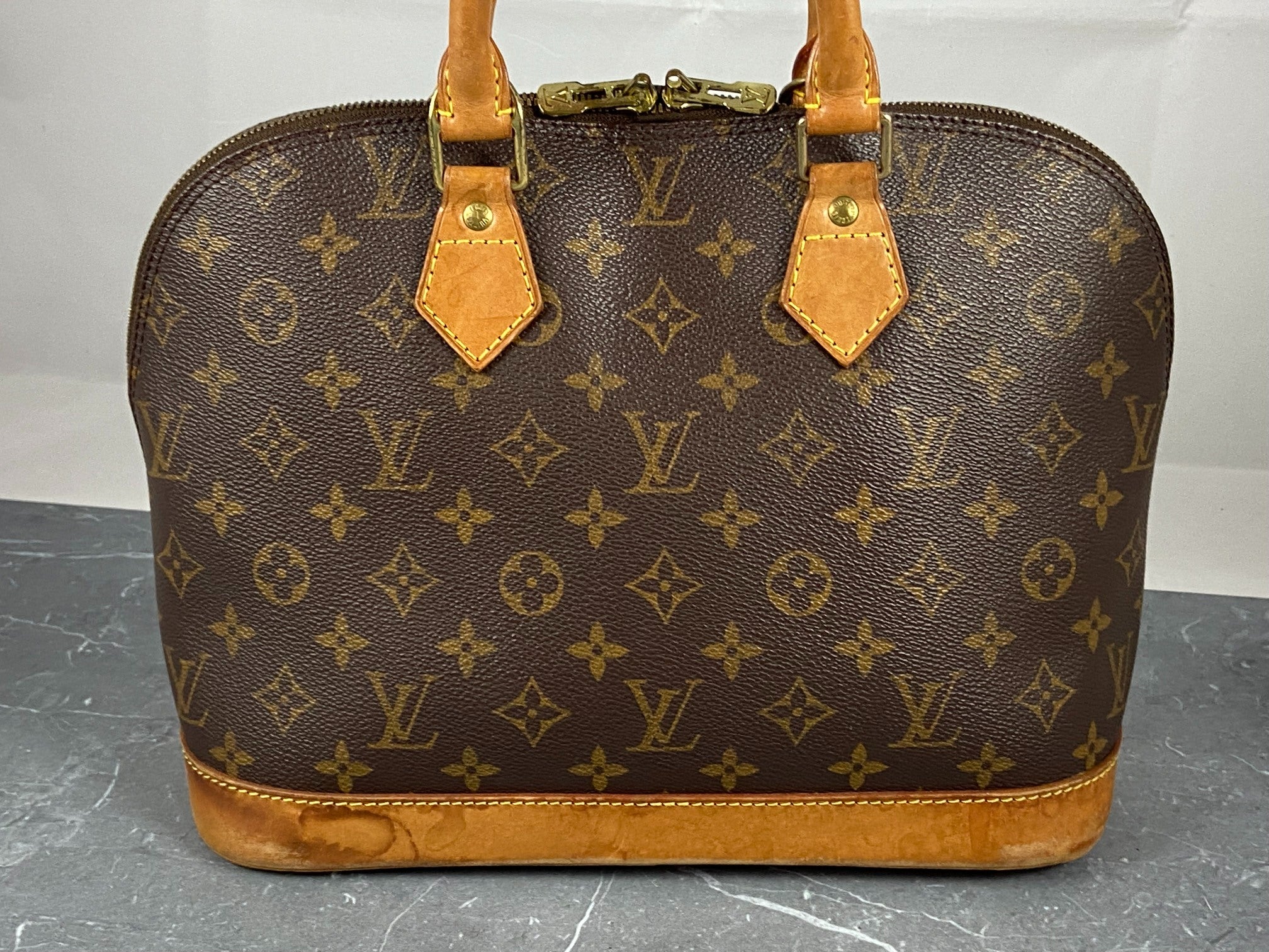 Louis Vuitton Alma PM Monogram Canvas