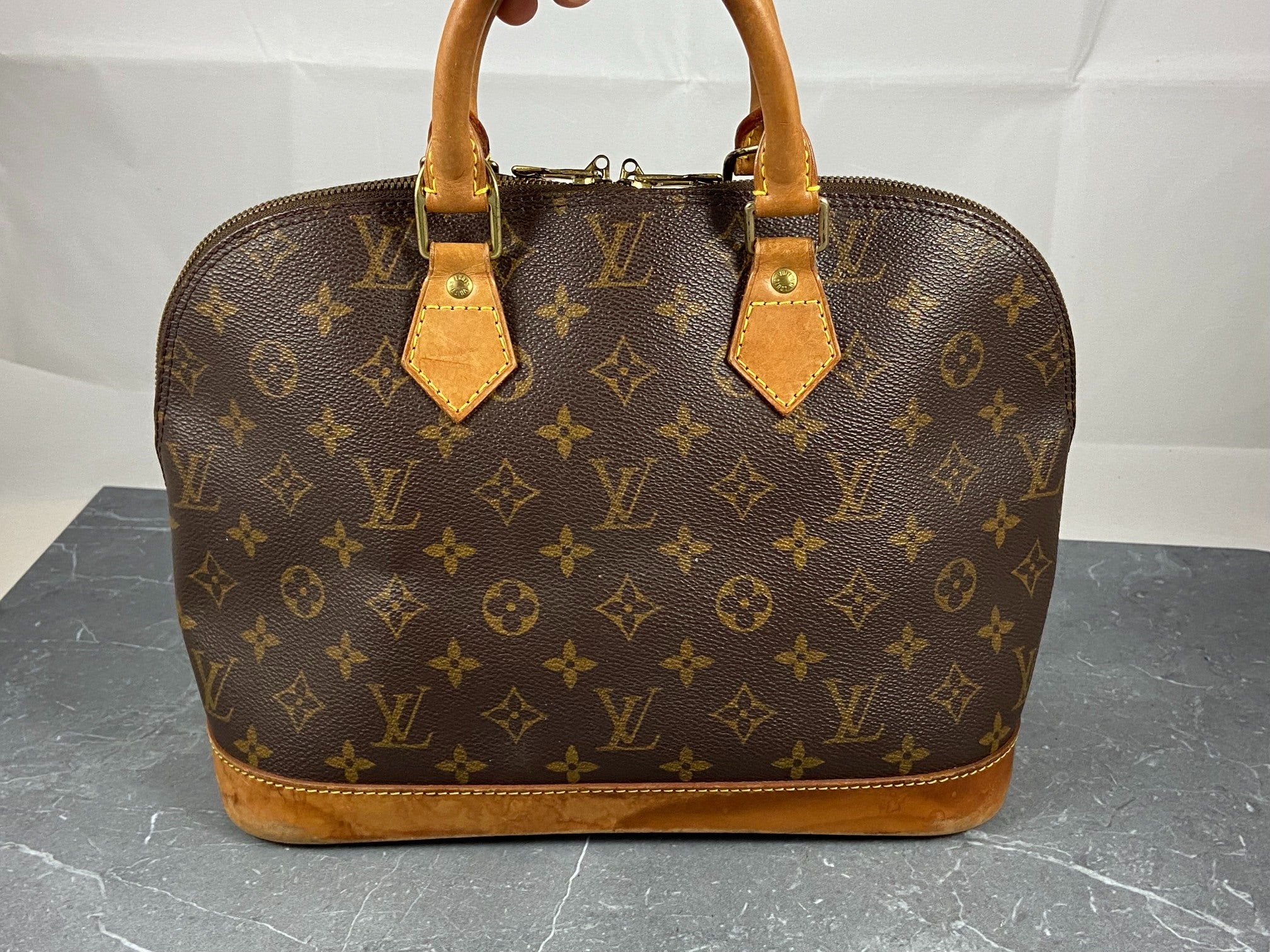 Louis Vuitton Alma PM Monogram Canvas
