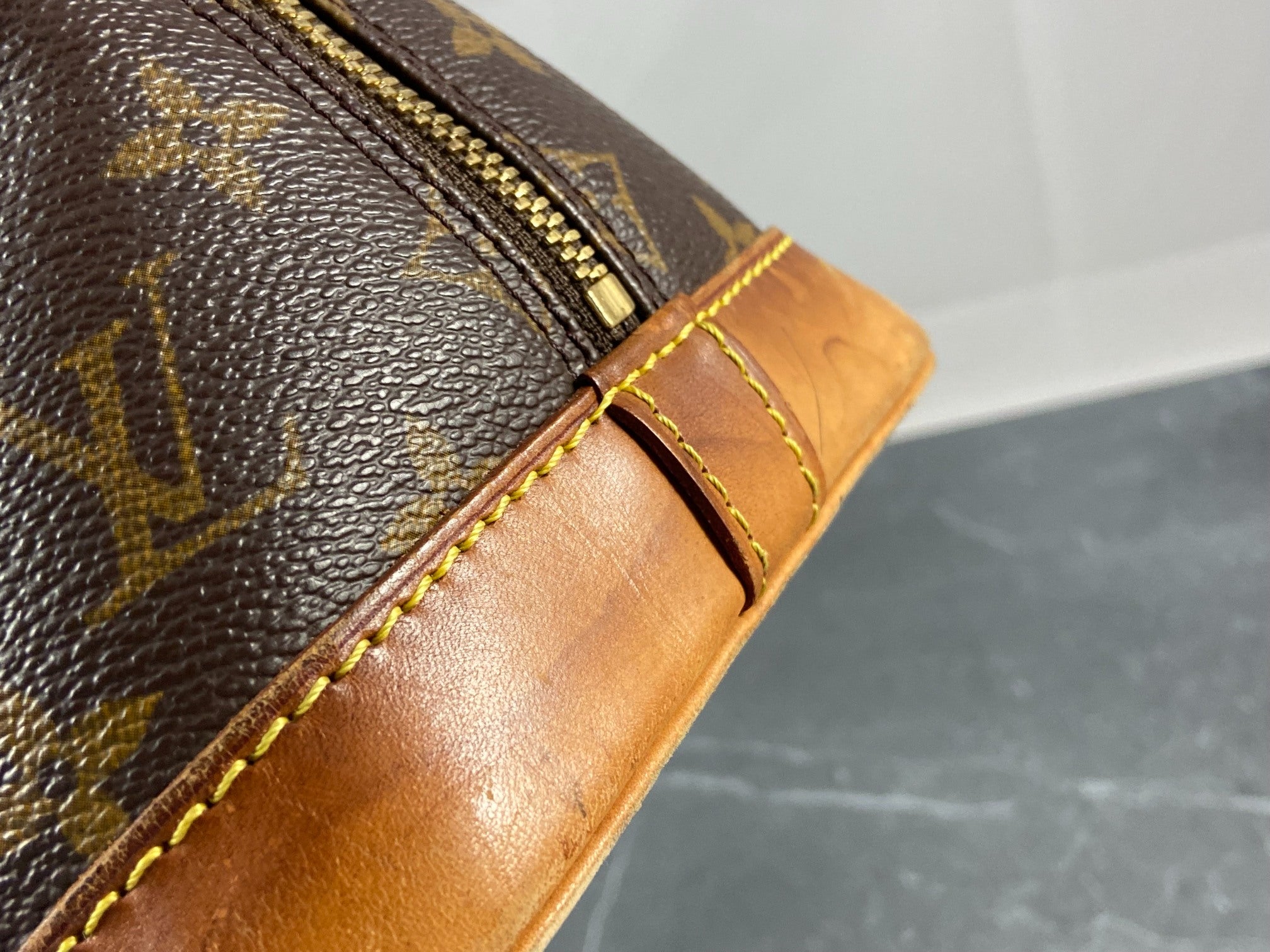 Louis Vuitton Alma PM Monogram Canvas