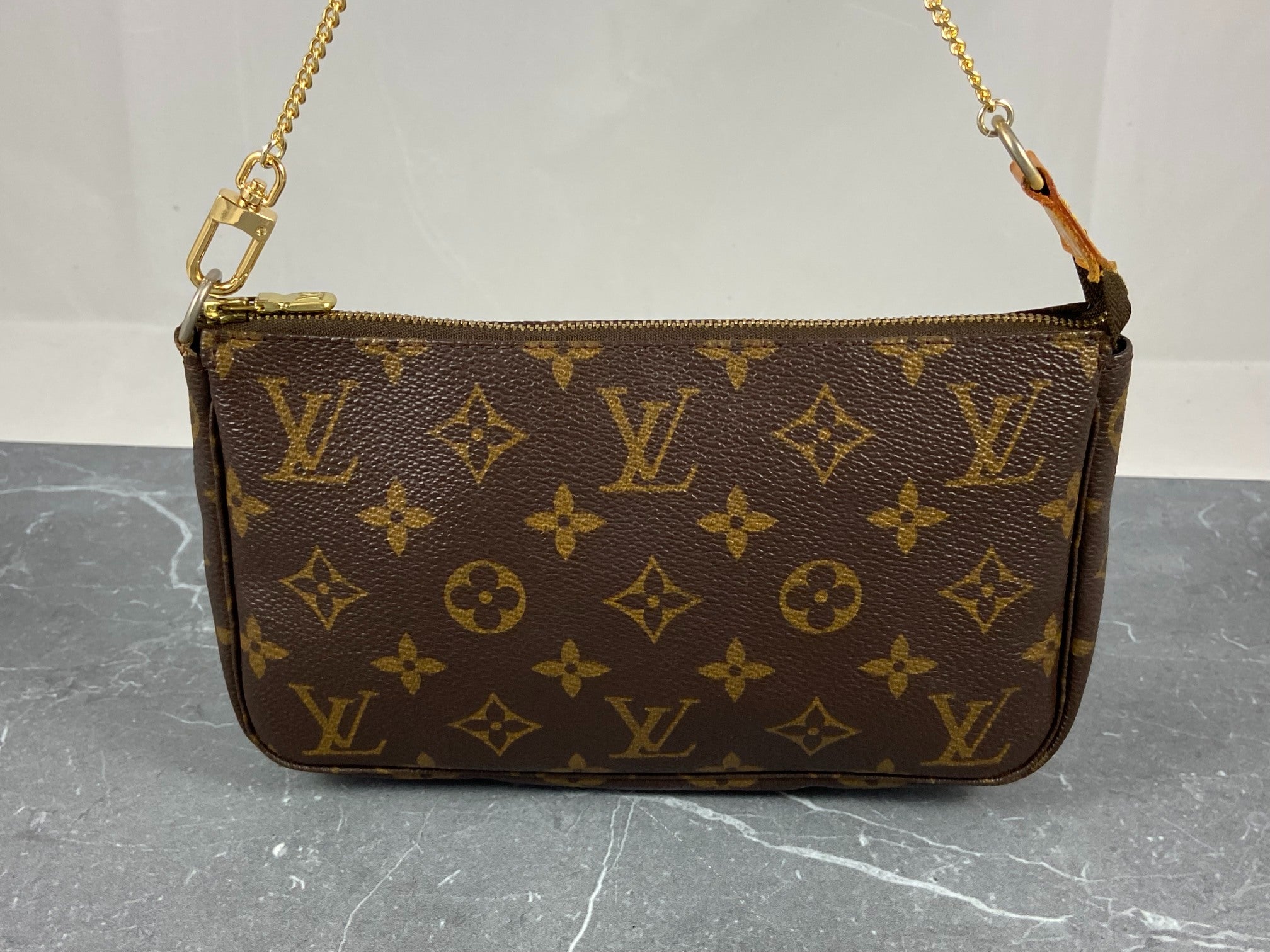 Louis Vuitton Pochette Accessoires Monogram Canvas