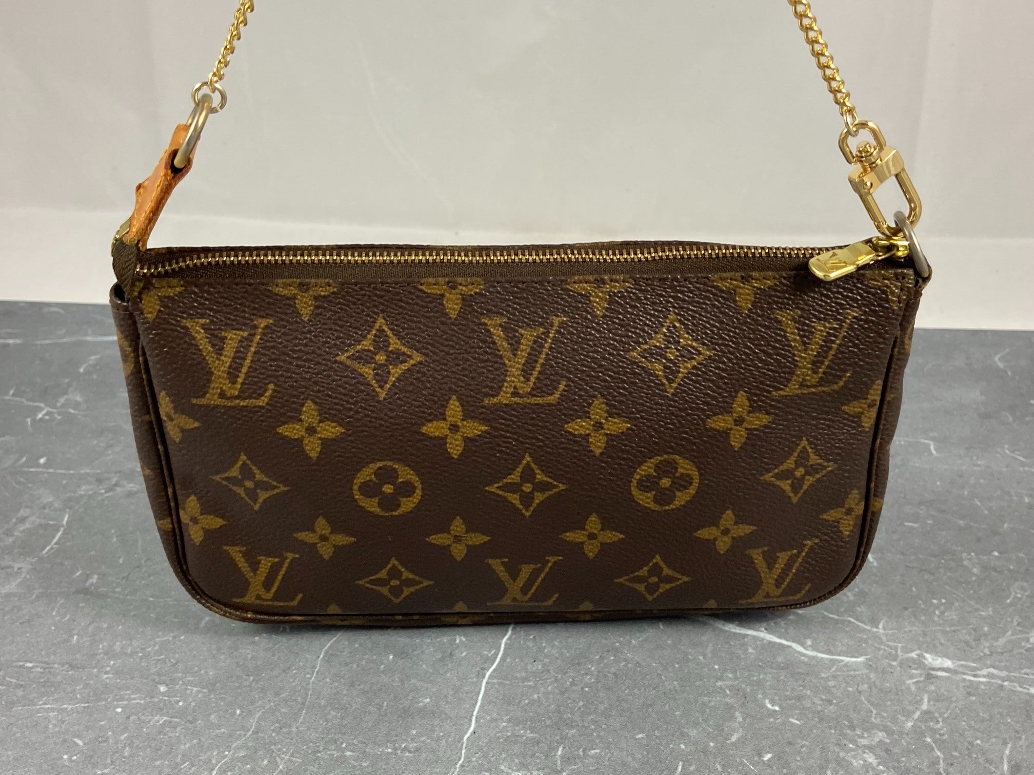 Louis Vuitton Pochette Accessoires Monogram Canvas