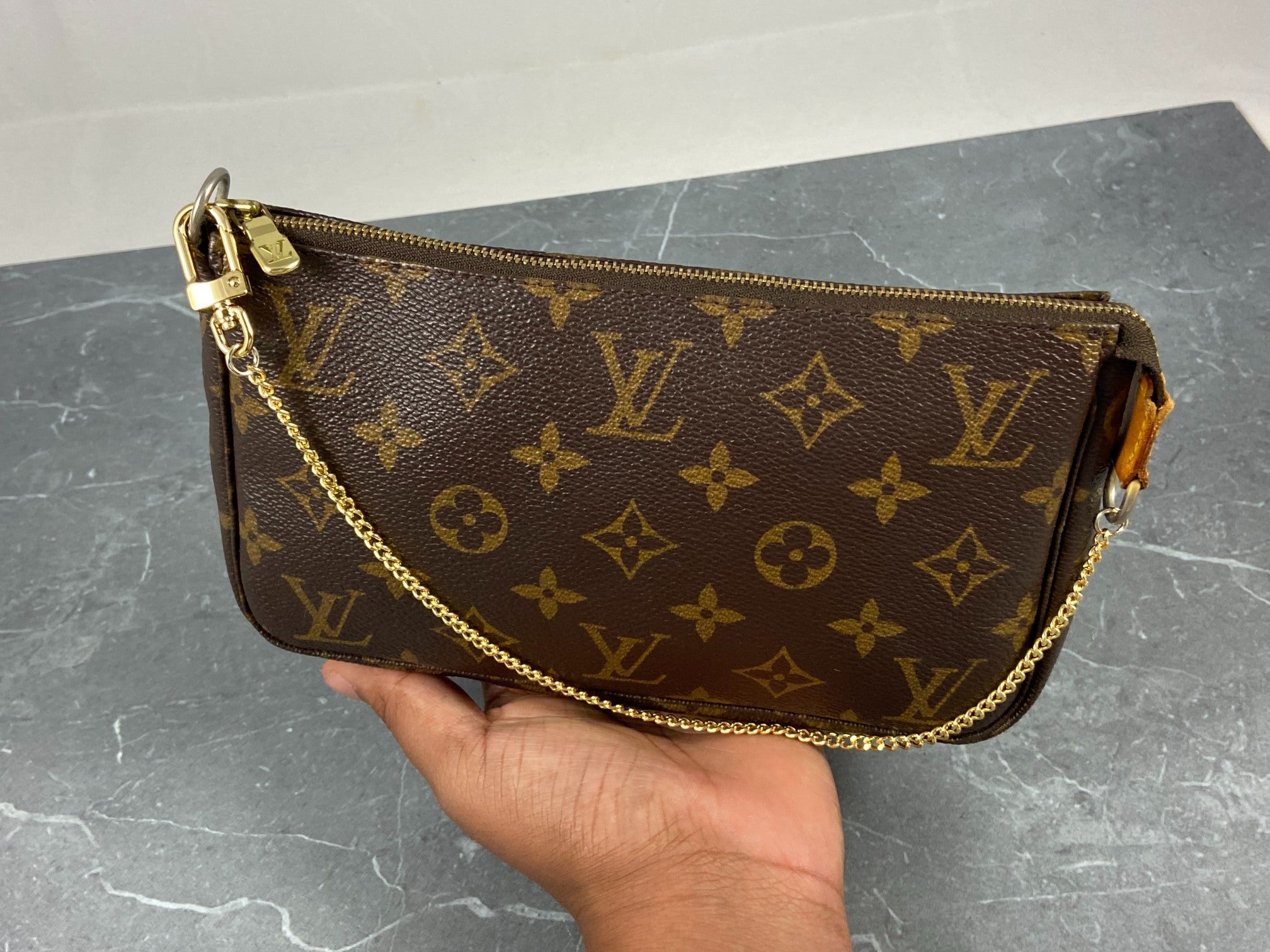Louis Vuitton Pochette Accessoires Monogram Canvas