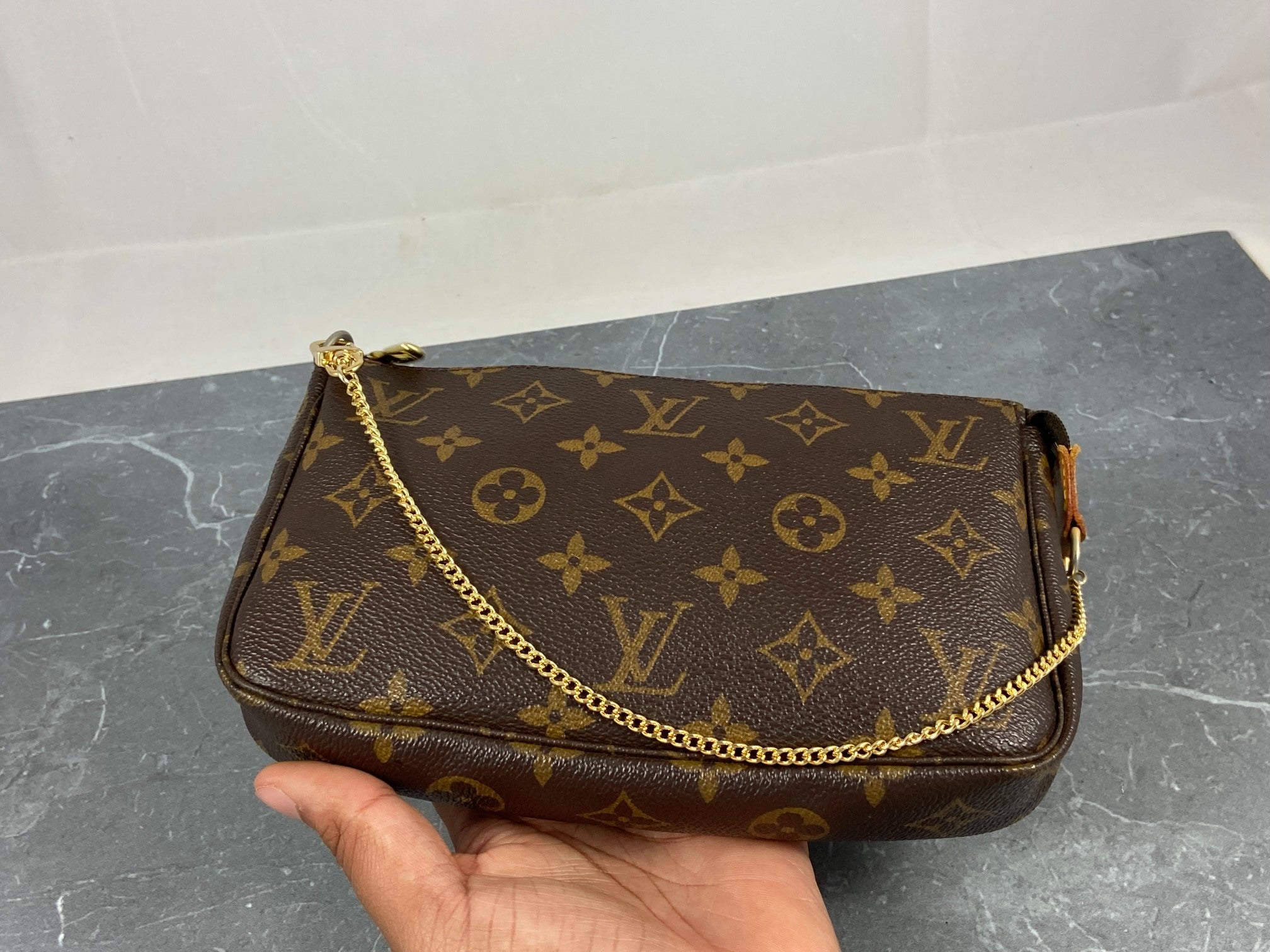 Louis Vuitton Pochette Accessoires Monogram Canvas
