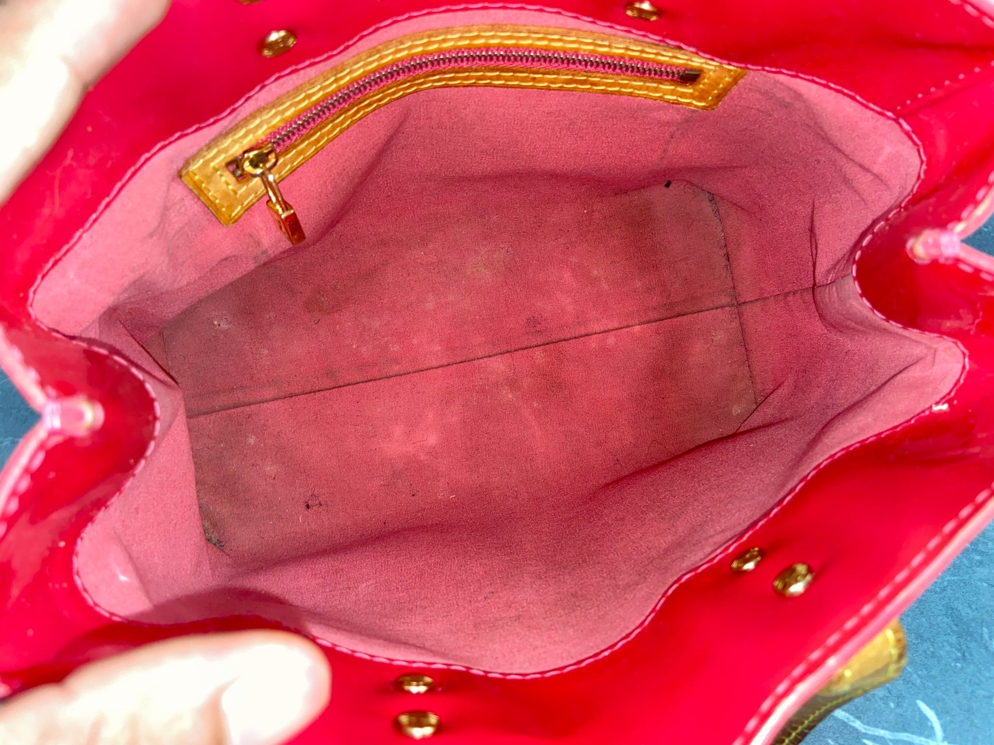 Louis Vuitton Reade PM Red Vernis Leather