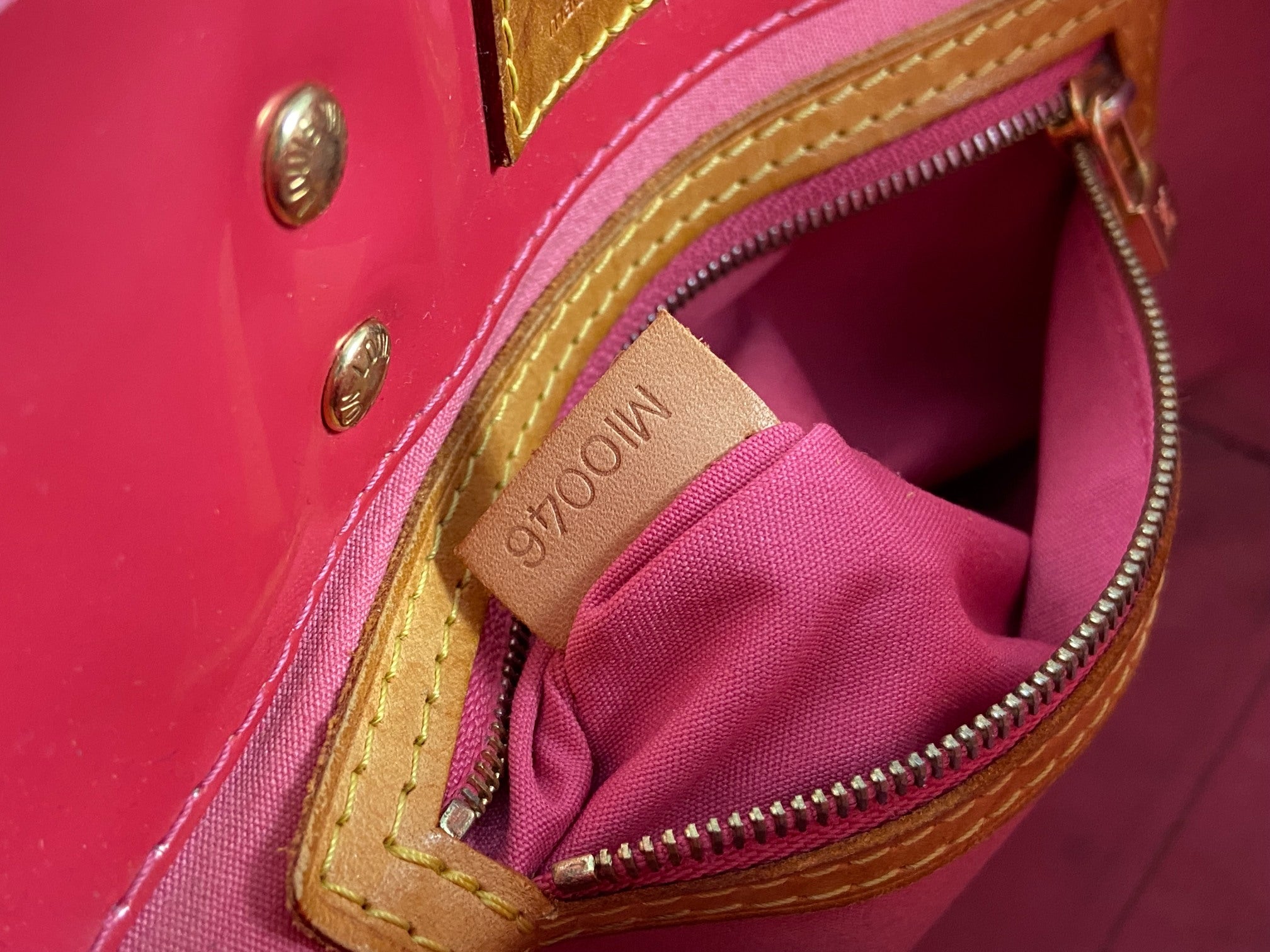 Louis Vuitton Reade PM Red Vernis Leather