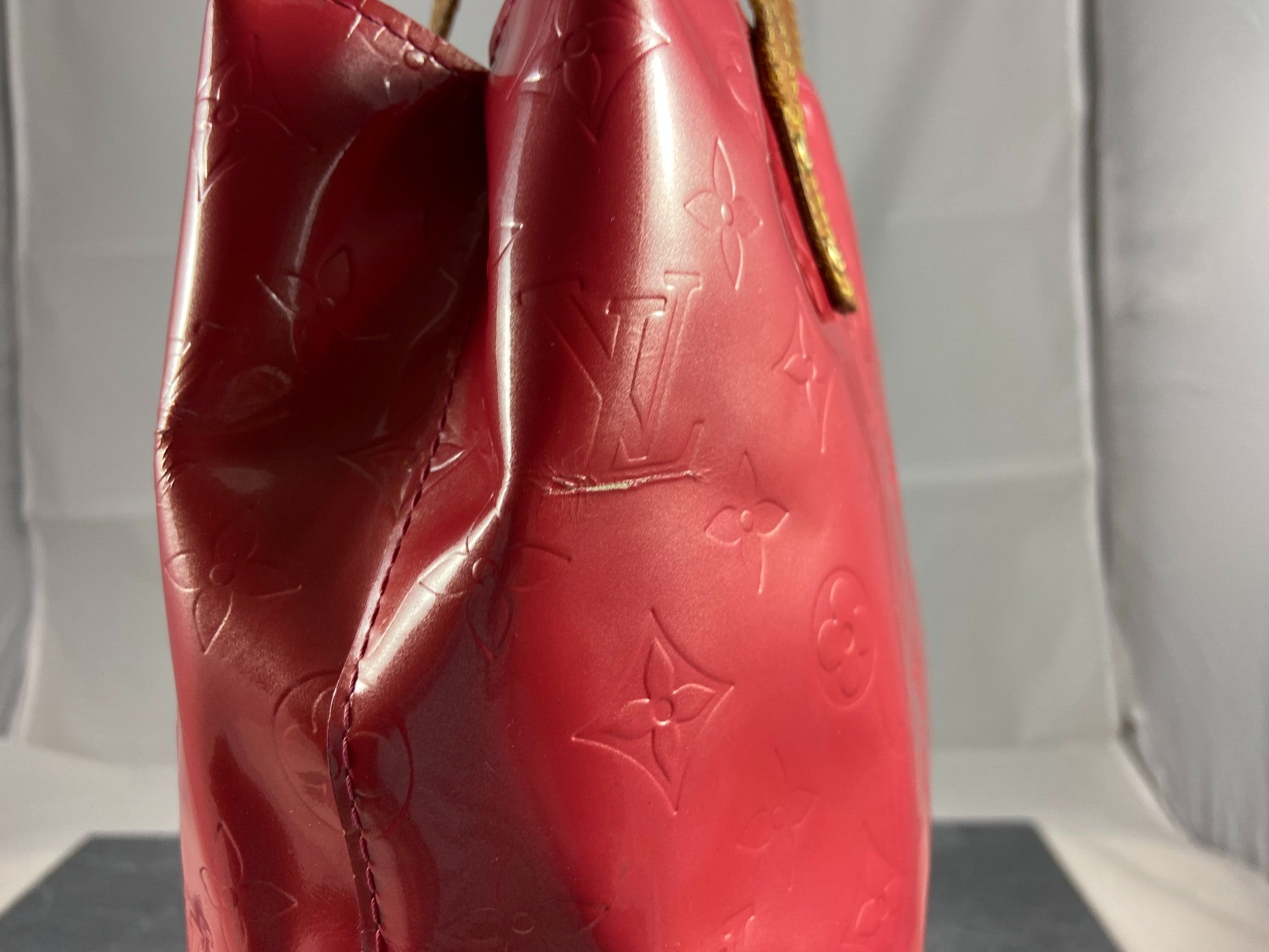 Louis Vuitton Reade PM Red Vernis Leather