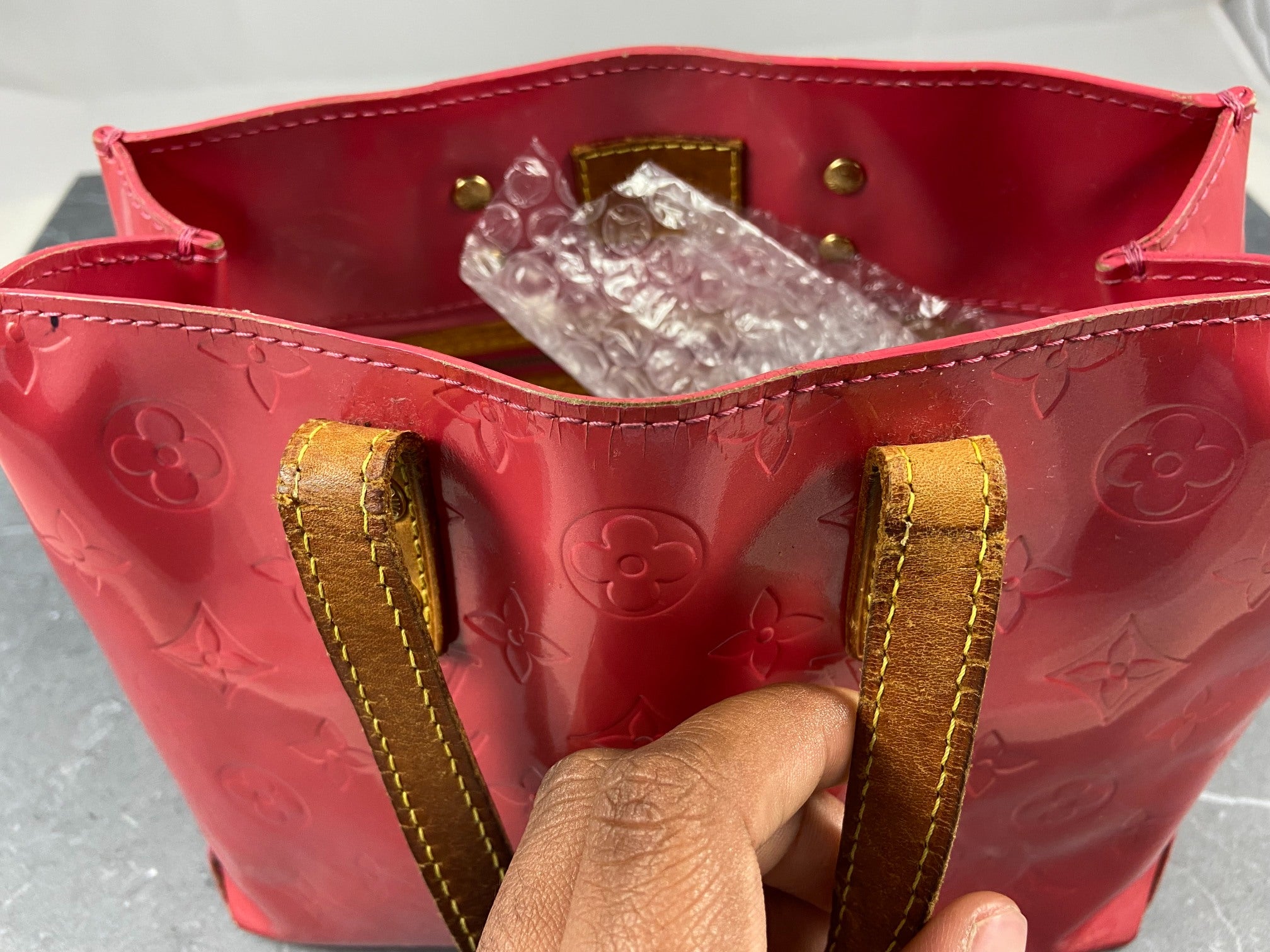 Louis Vuitton Reade PM Red Vernis Leather