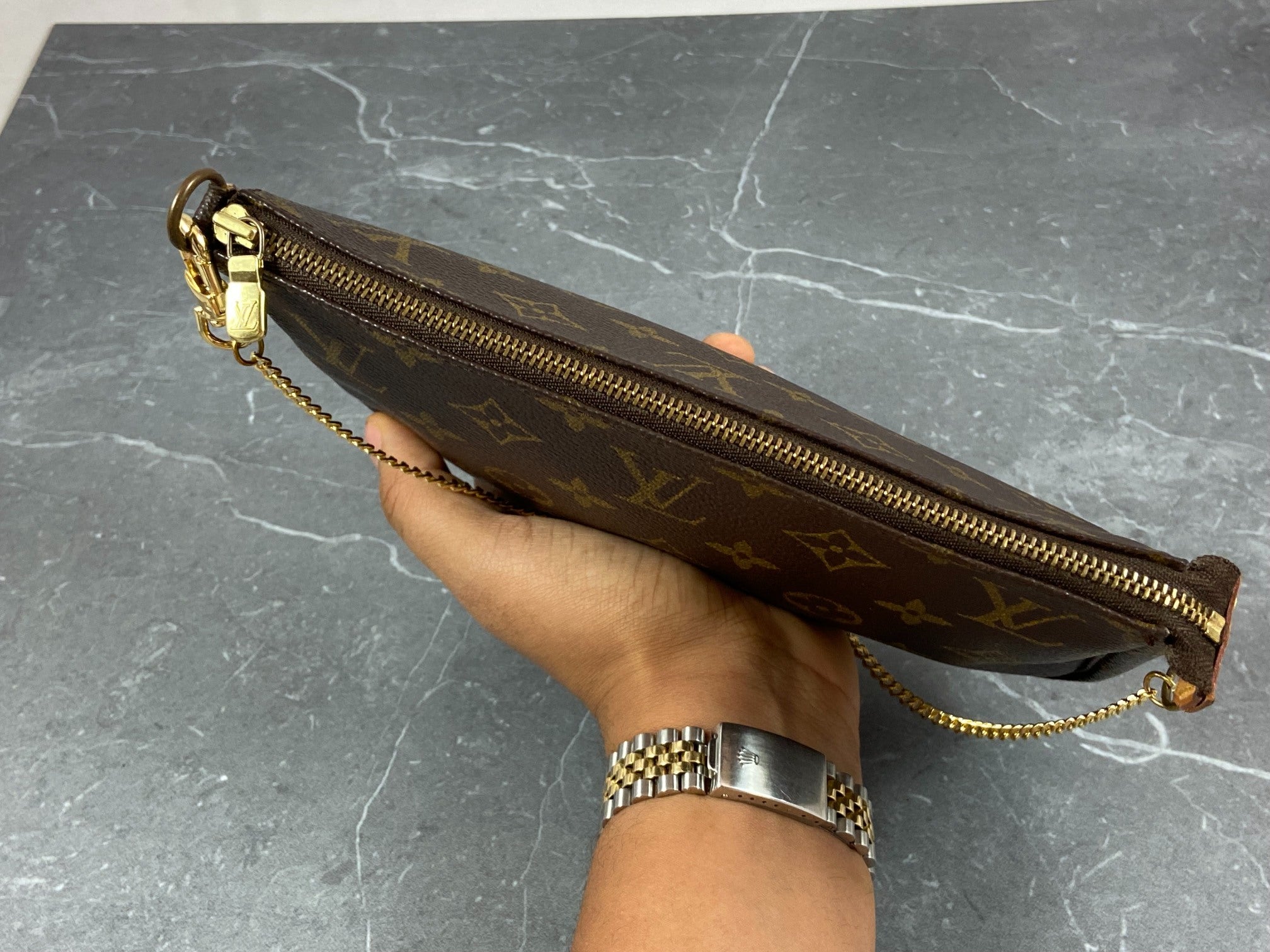 Louis Vuitton Pochette Accessoires Monogram Canvas