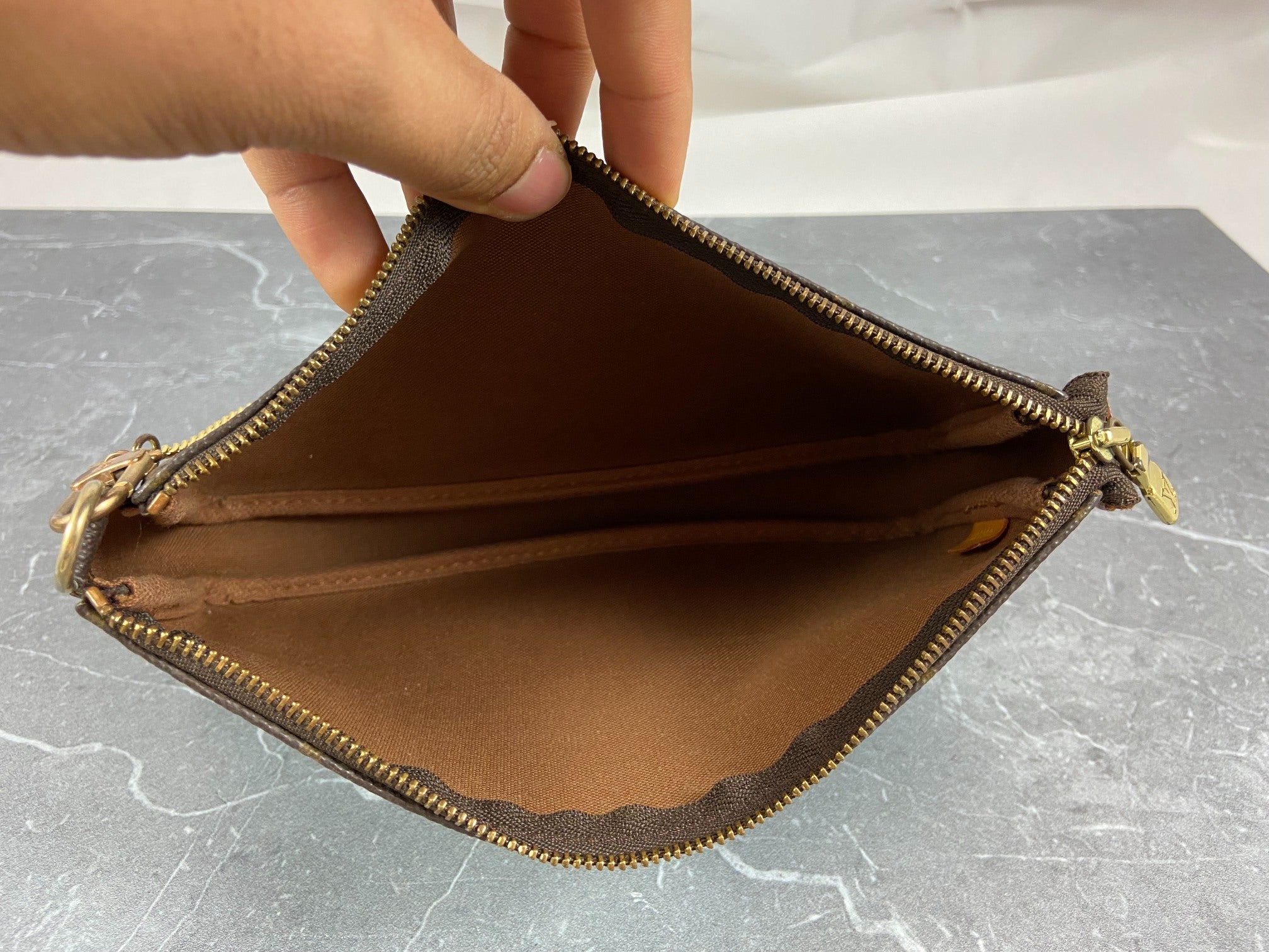 Louis Vuitton Pochette Accessoires Monogram Canvas