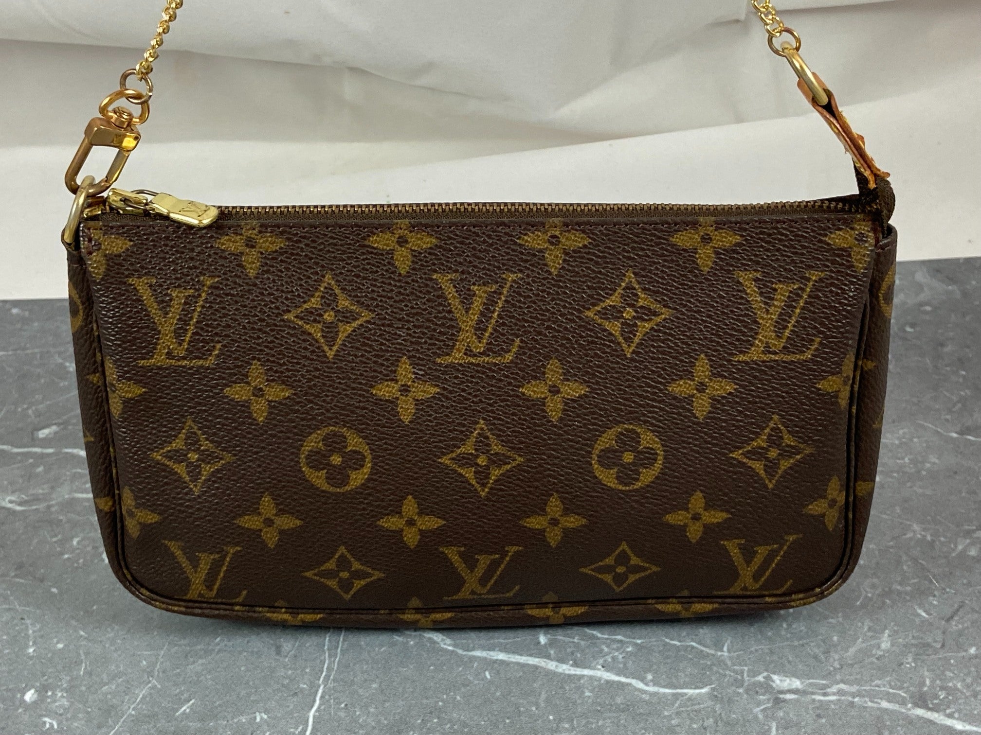 Louis Vuitton Pochette Accessoires Monogram Canvas