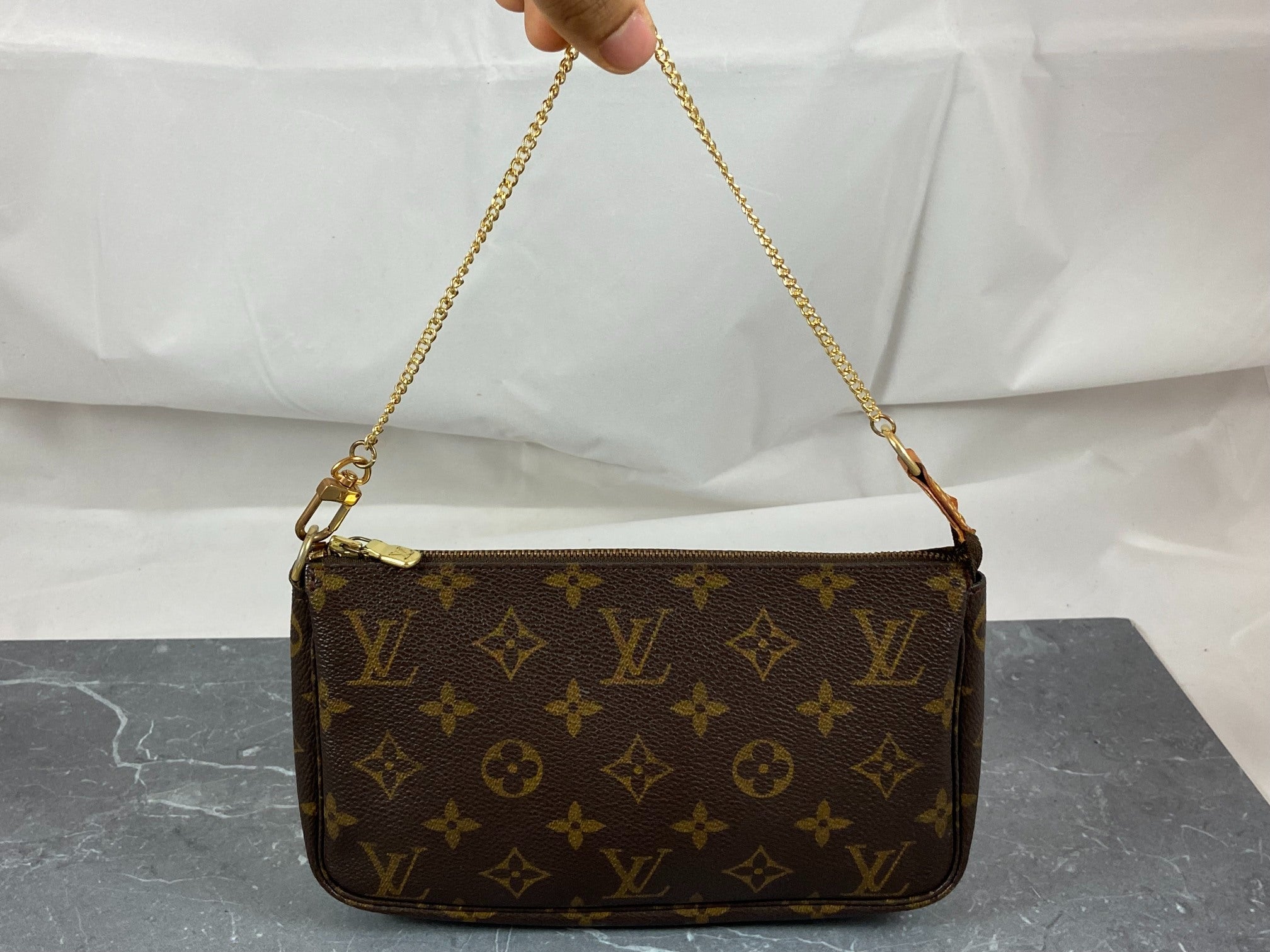 Louis Vuitton Pochette Accessoires Monogram Canvas