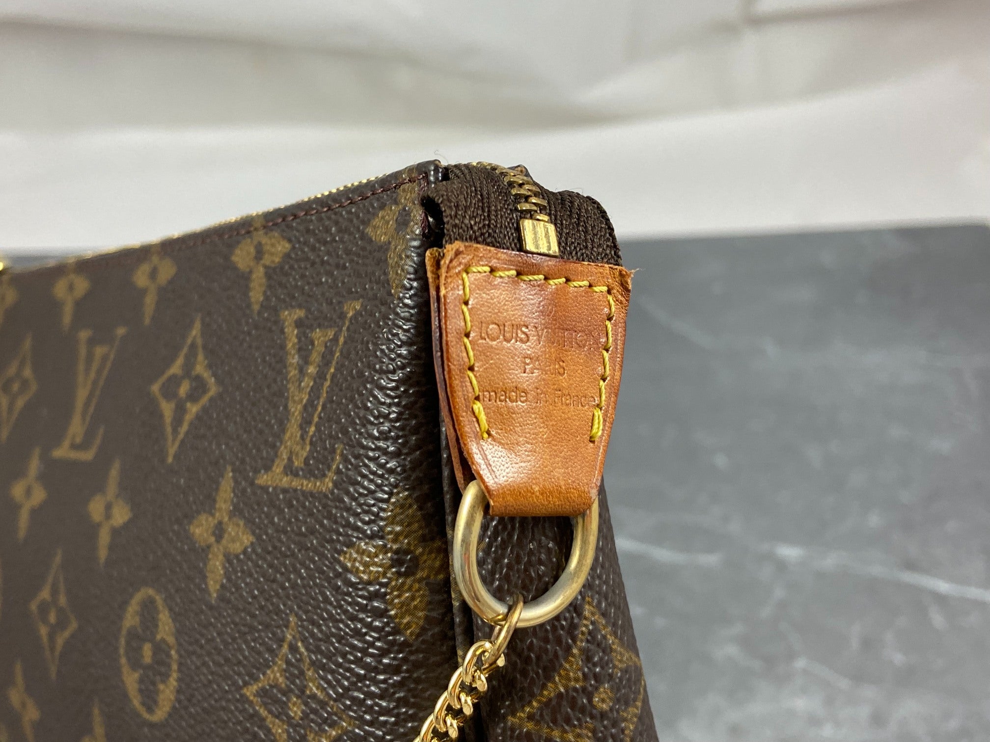 Louis Vuitton Pochette Accessoires Monogram Canvas