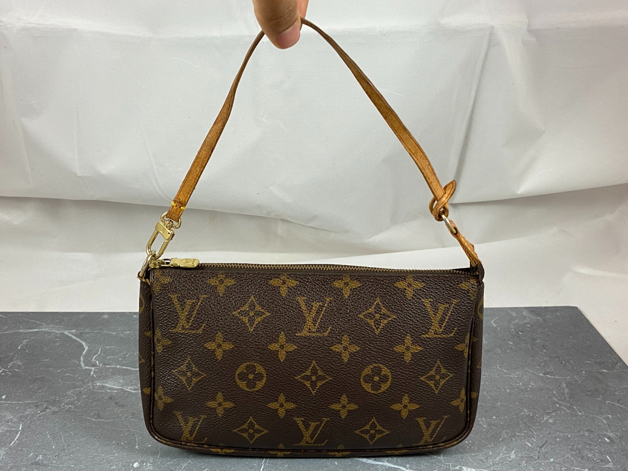 Louis Vuitton Pochette Accessoires Monogram Canvas