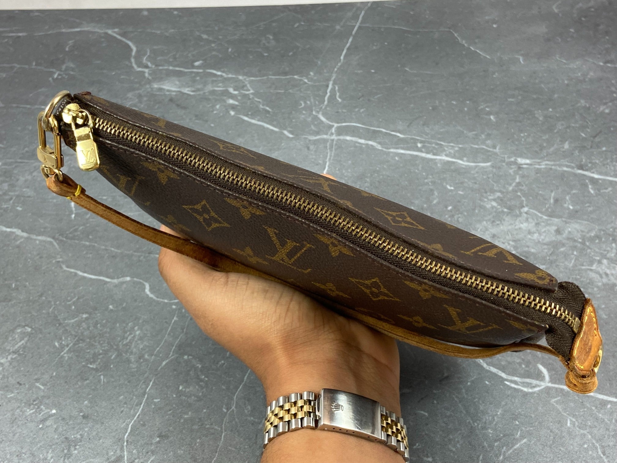 Louis Vuitton Pochette Accessoires Monogram Canvas