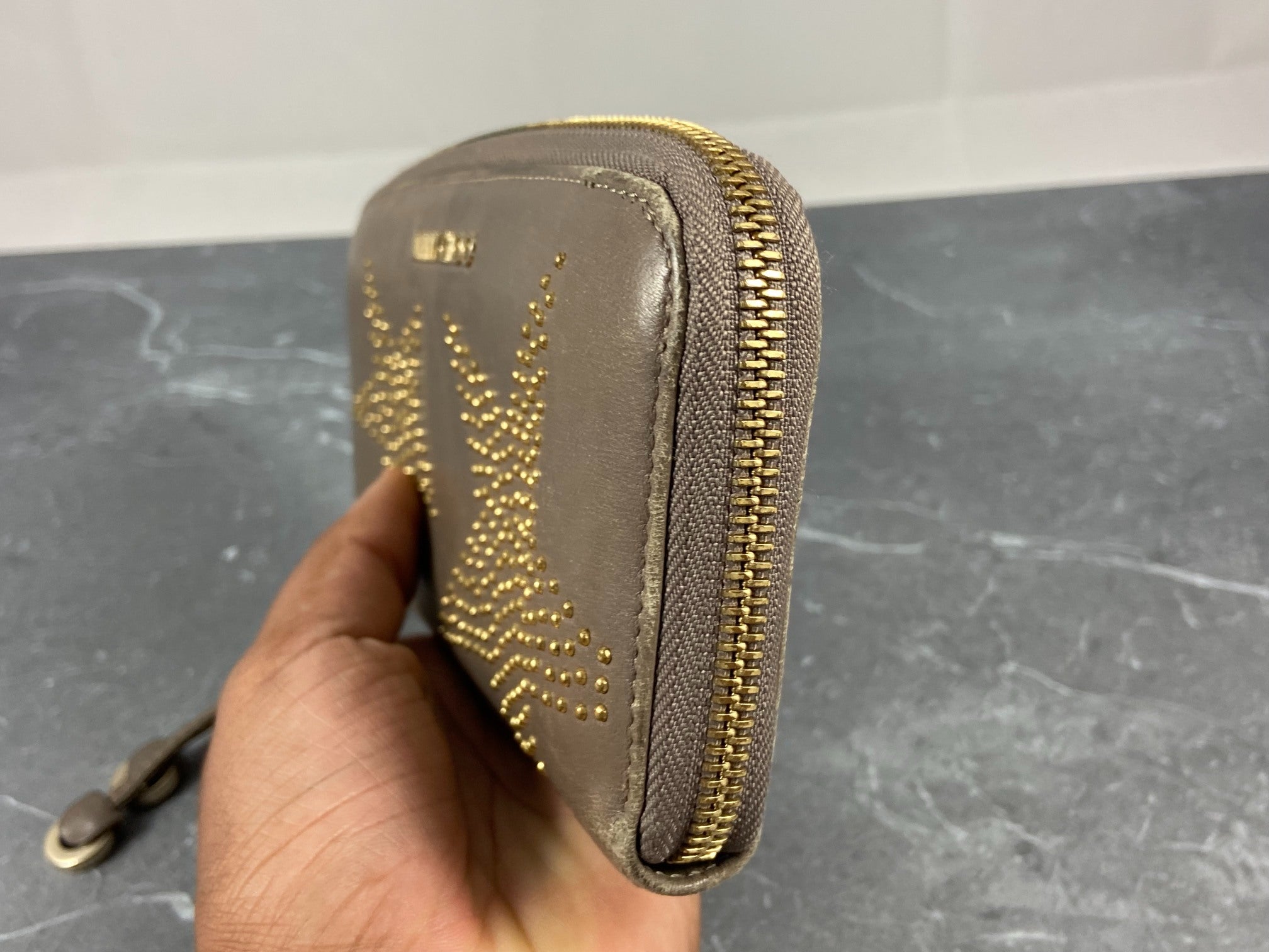 Jimmy Choo Long Zippy Wallet Black