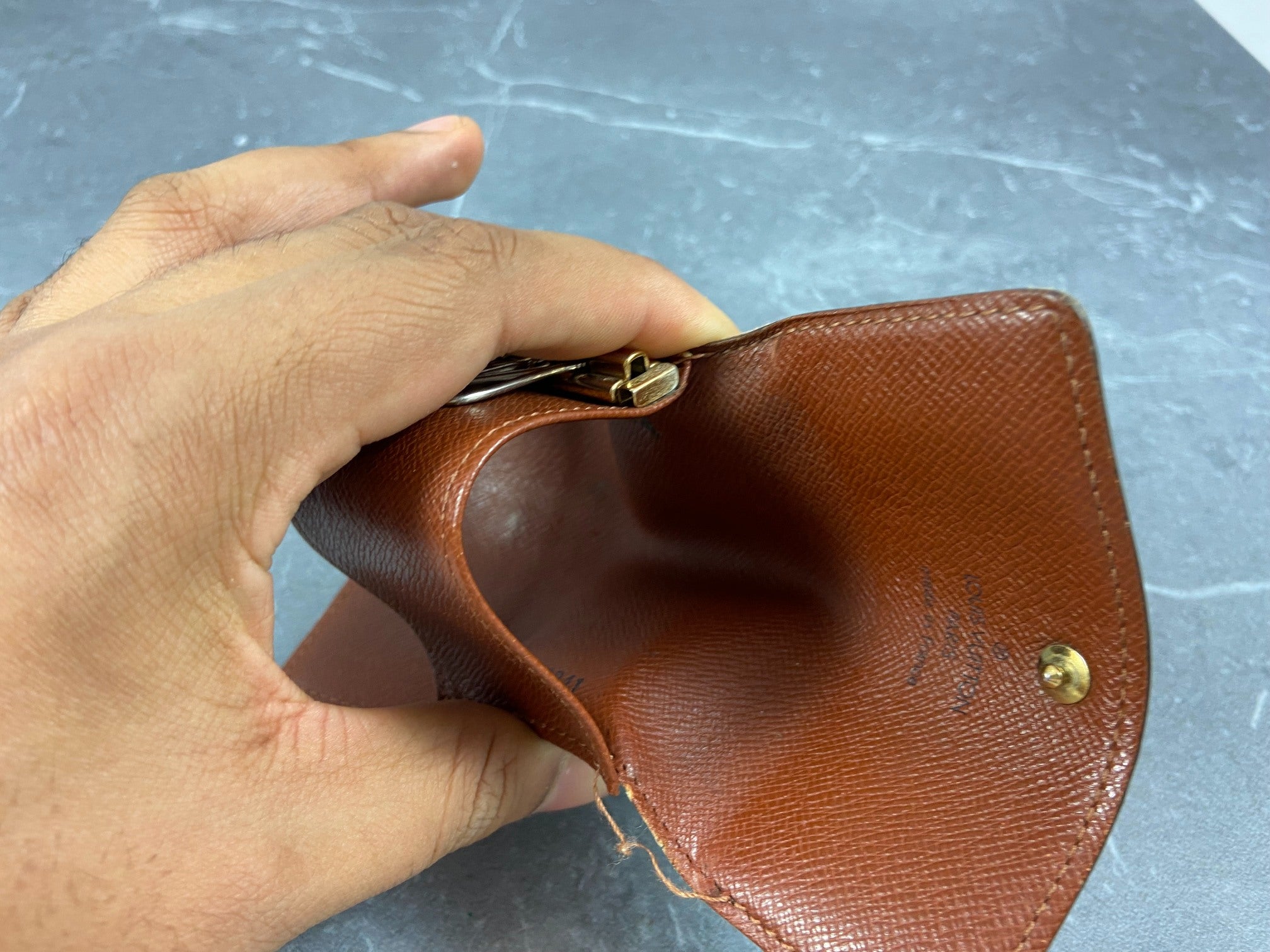 Louis Vuitton 4 Key Holder Monogram Canvas