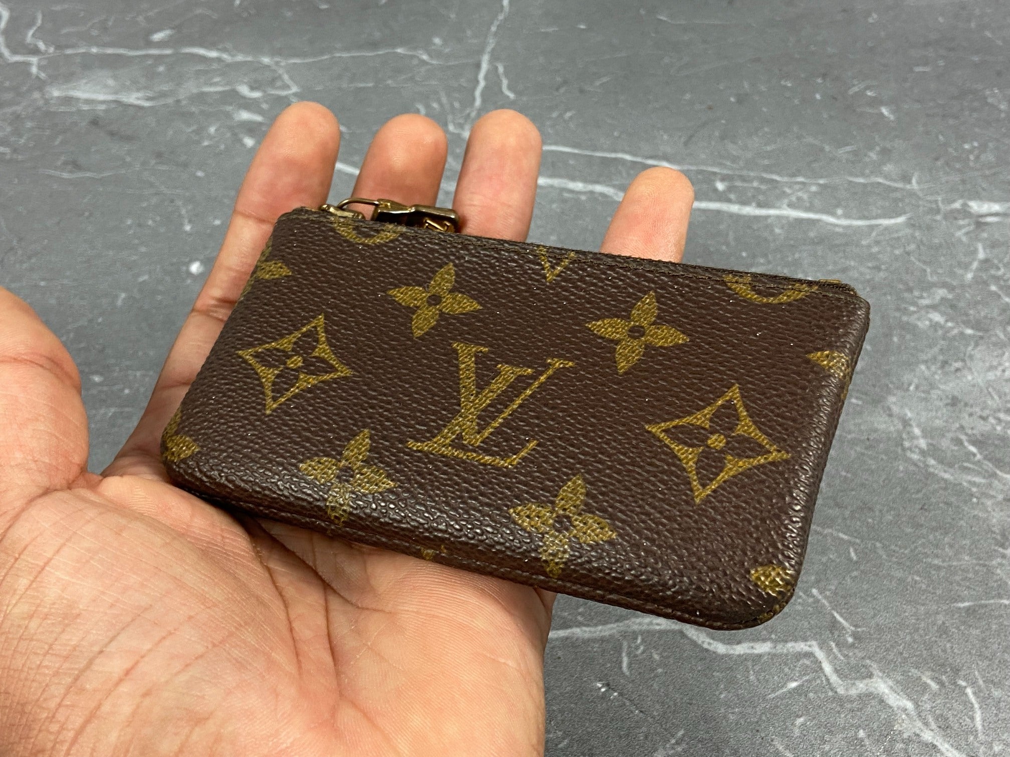 Louis Vuitton Pochette Cles Key Pouch Monogram Canvas