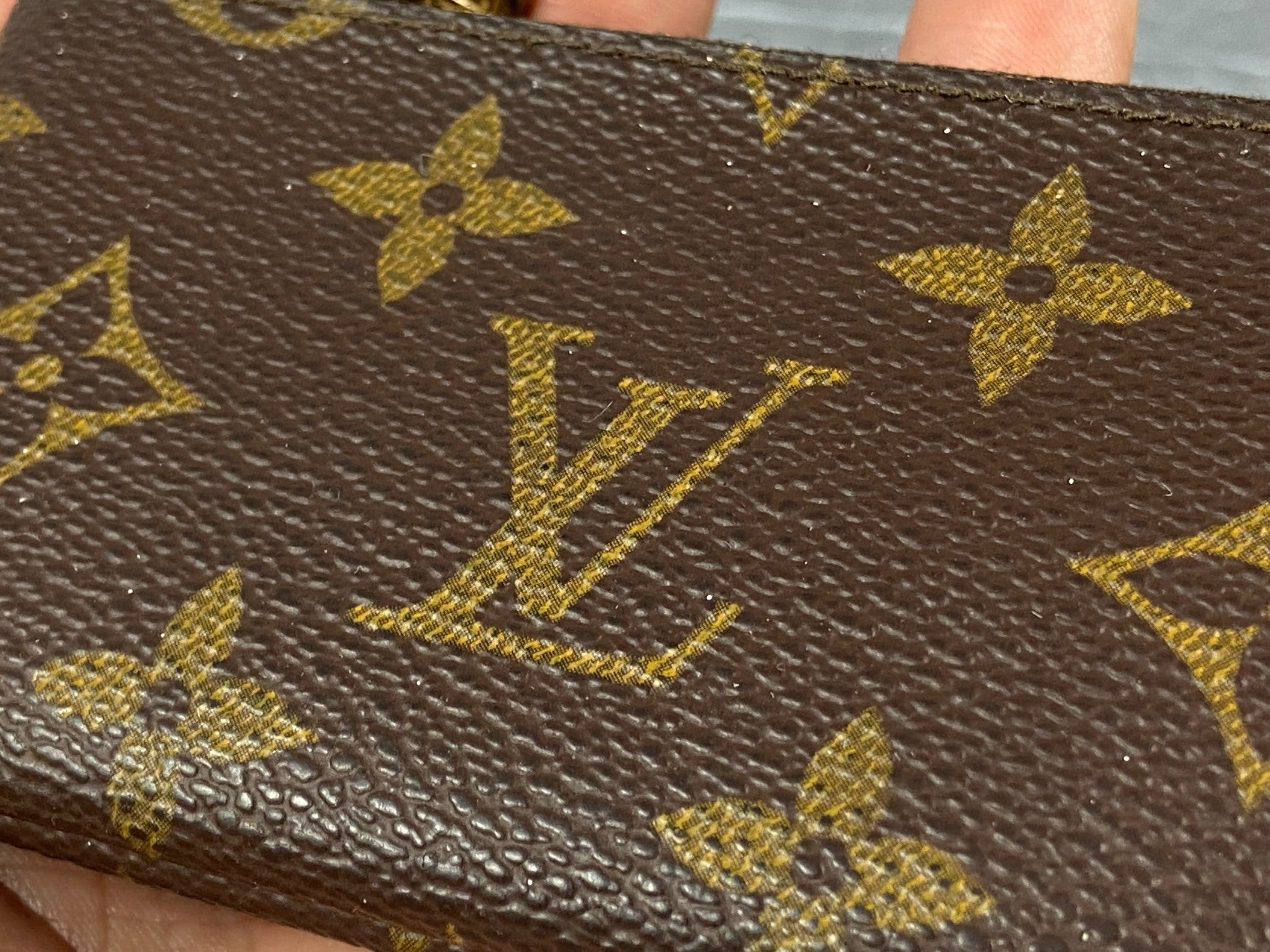 Louis Vuitton Pochette Cles Key Pouch Monogram Canvas
