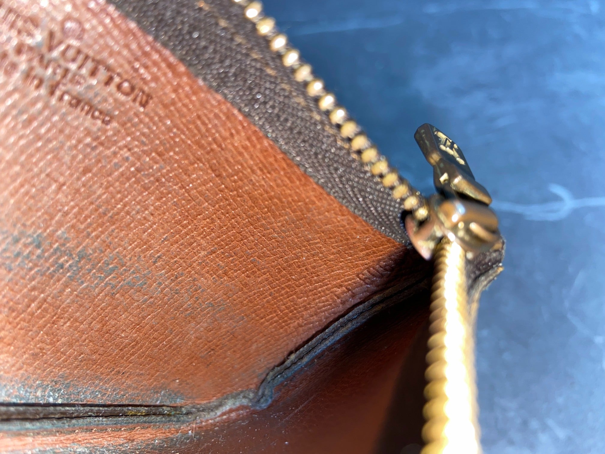 Louis Vuitton Pochette Cles Key Pouch Monogram Canvas