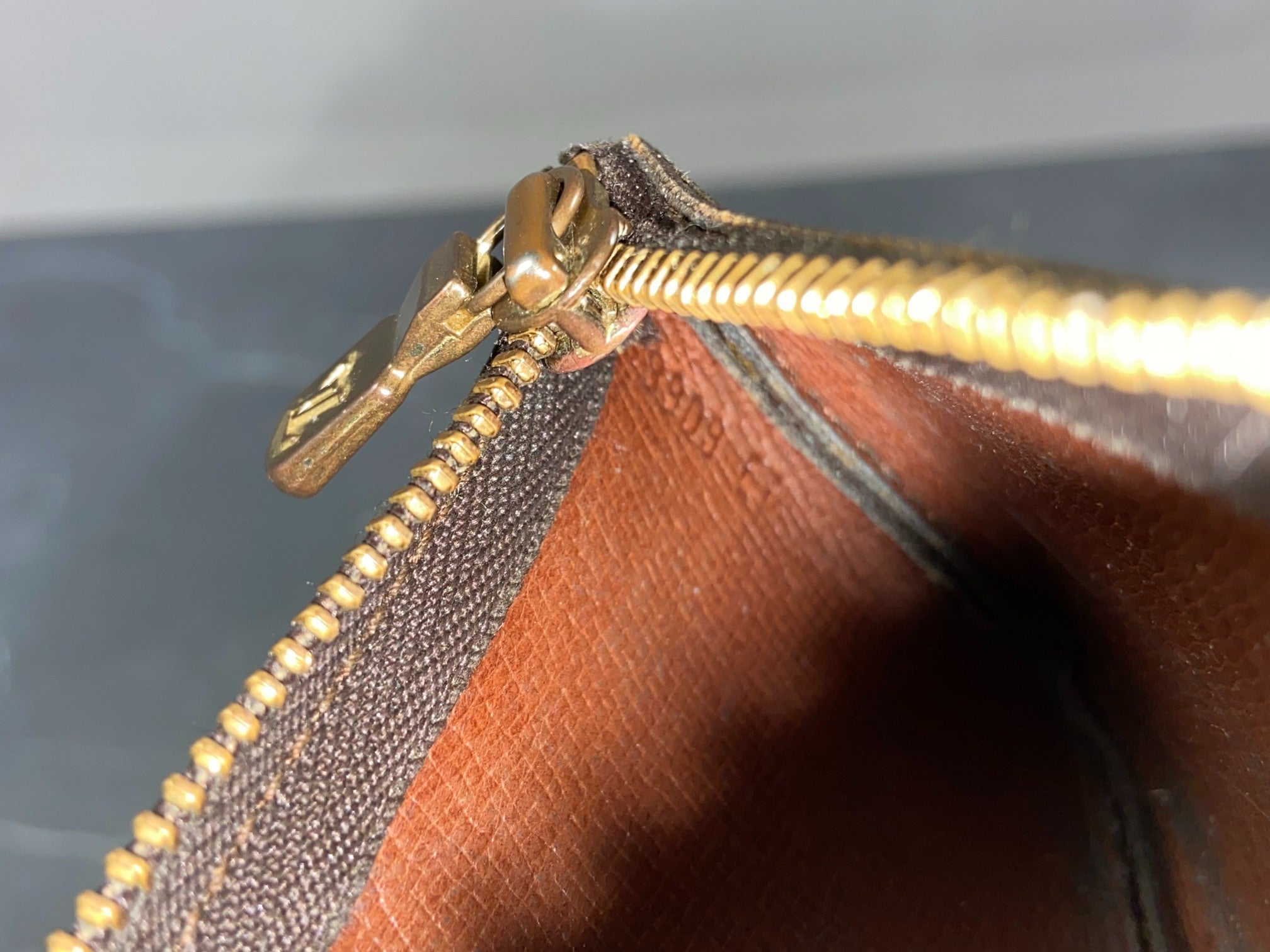 Louis Vuitton Pochette Cles Key Pouch Monogram Canvas