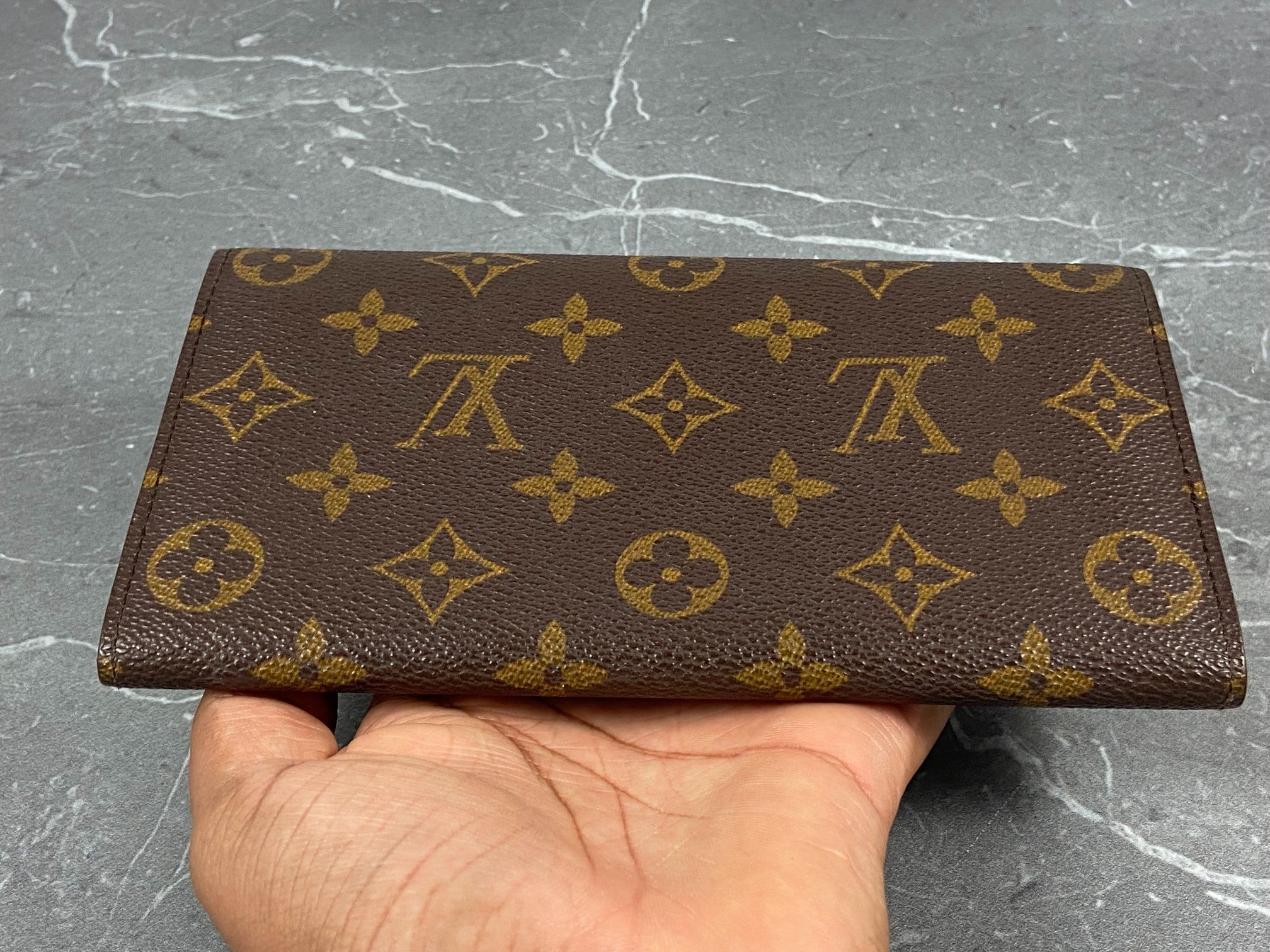 Louis Vuitton Sarah Wallet Monogram Canvas