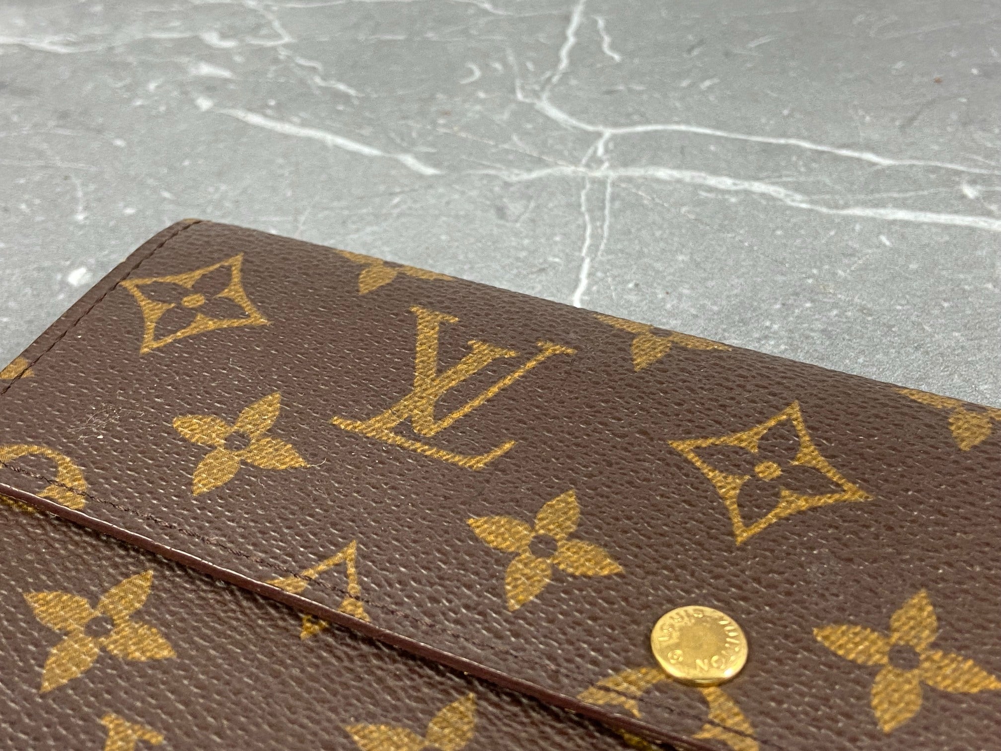 Louis Vuitton Sarah Wallet Monogram Canvas