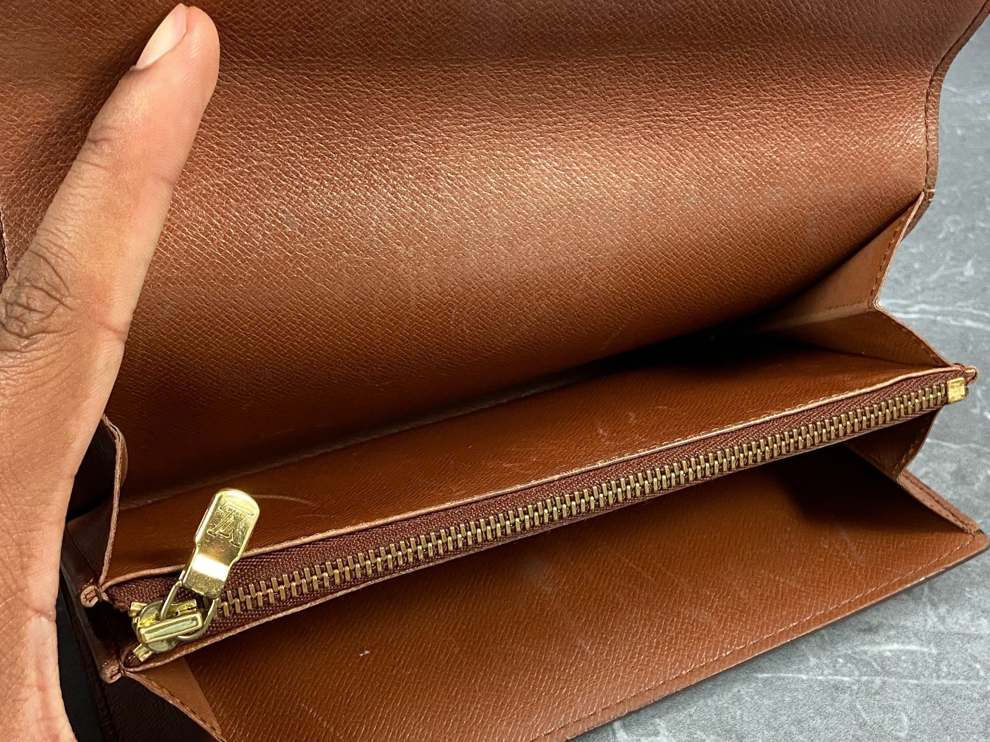 Louis Vuitton Sarah Wallet Monogram Canvas