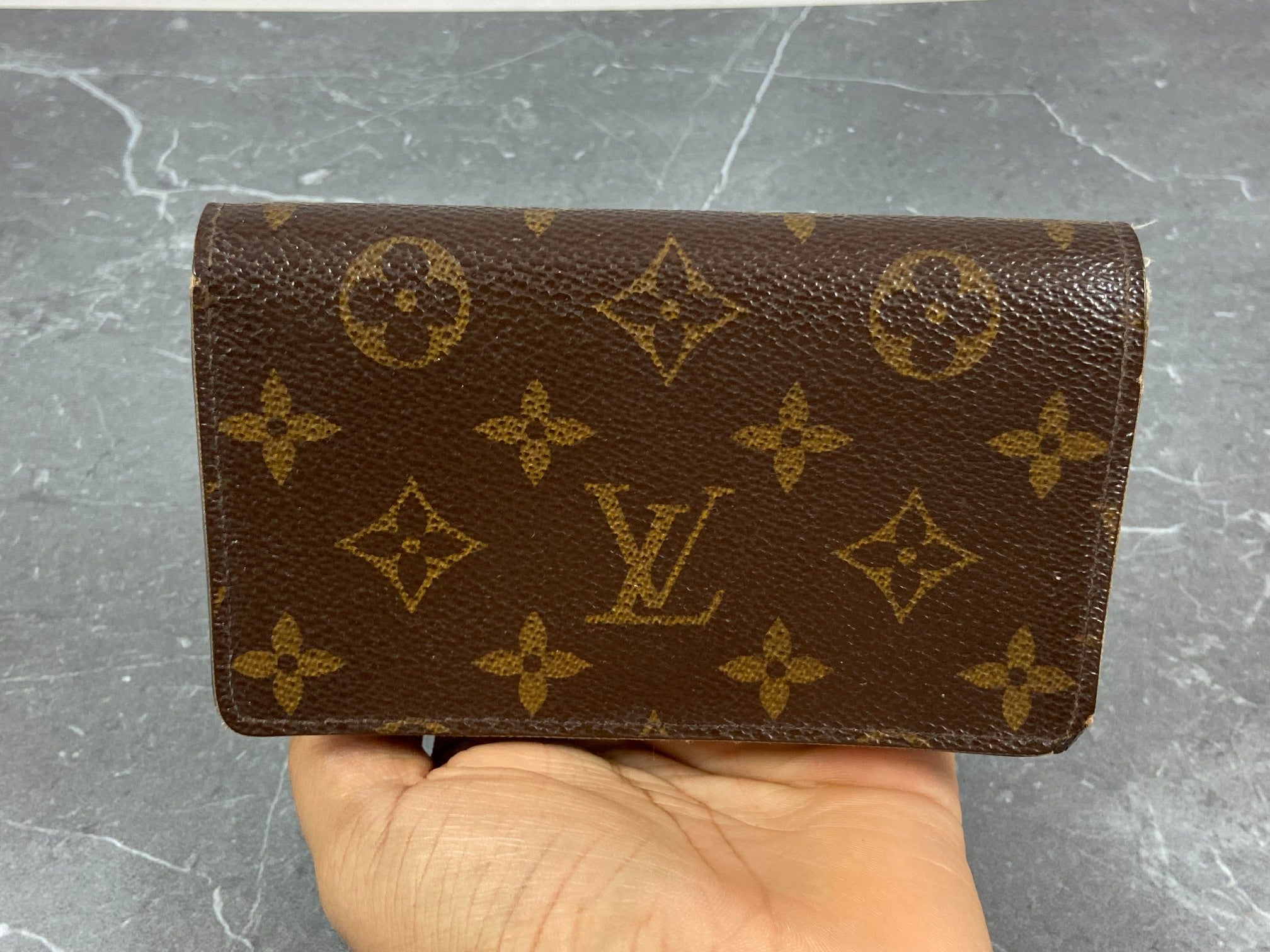 Louis Vuitton Porte-Monnaie Tresor Monogram Canvas