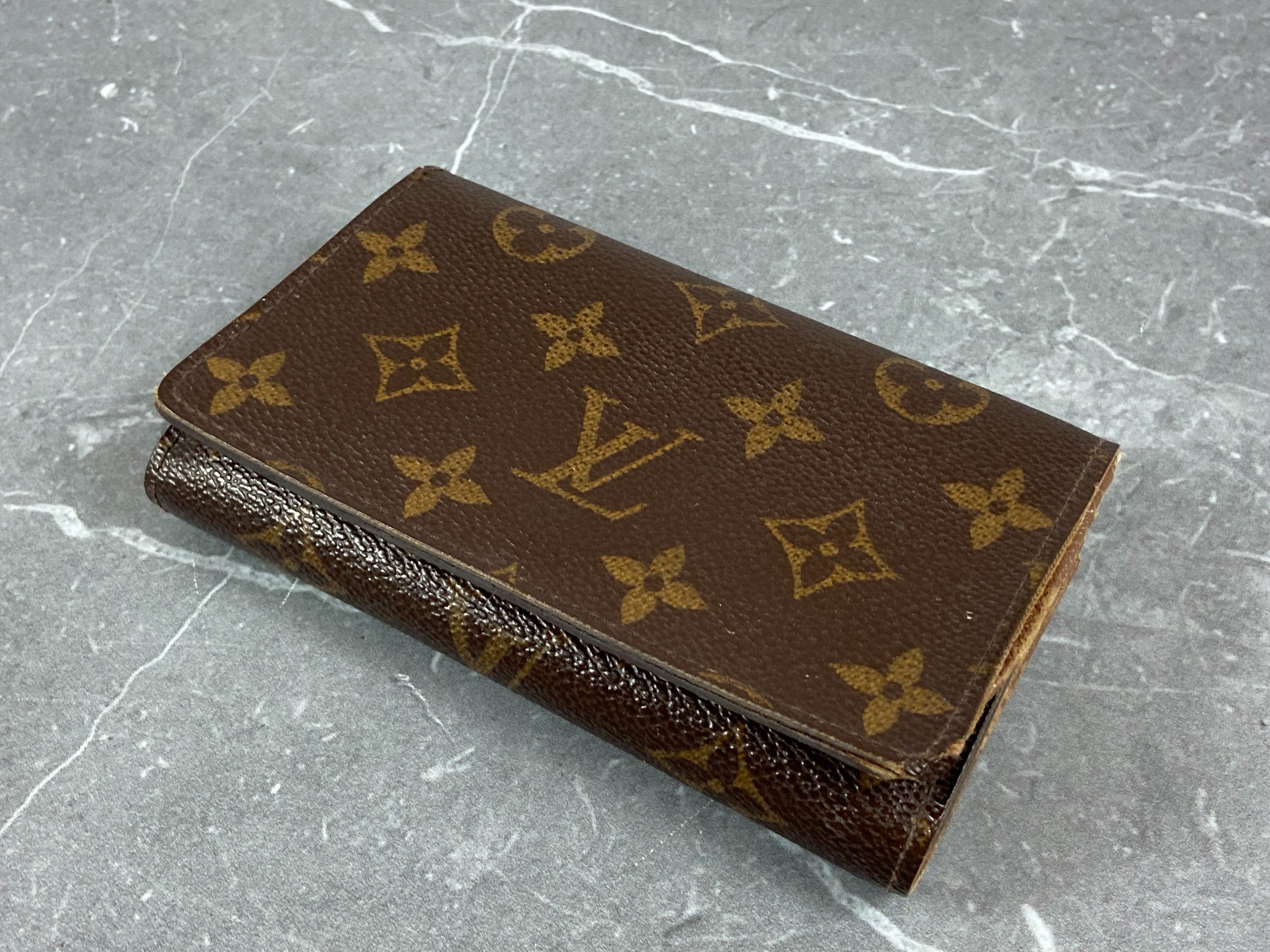 Louis Vuitton Porte-Monnaie Tresor Monogram Canvas