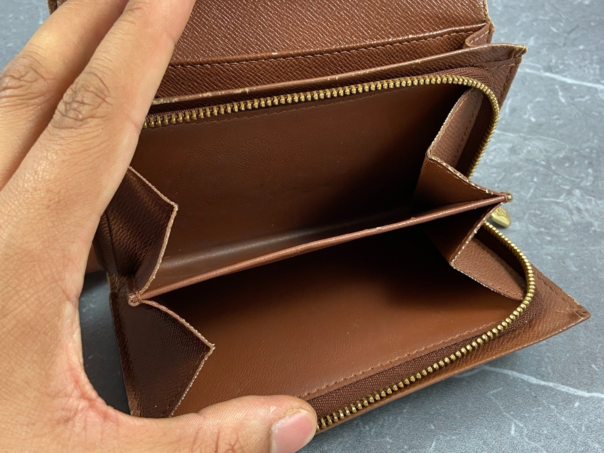Louis Vuitton Porte-Monnaie Tresor Monogram Canvas