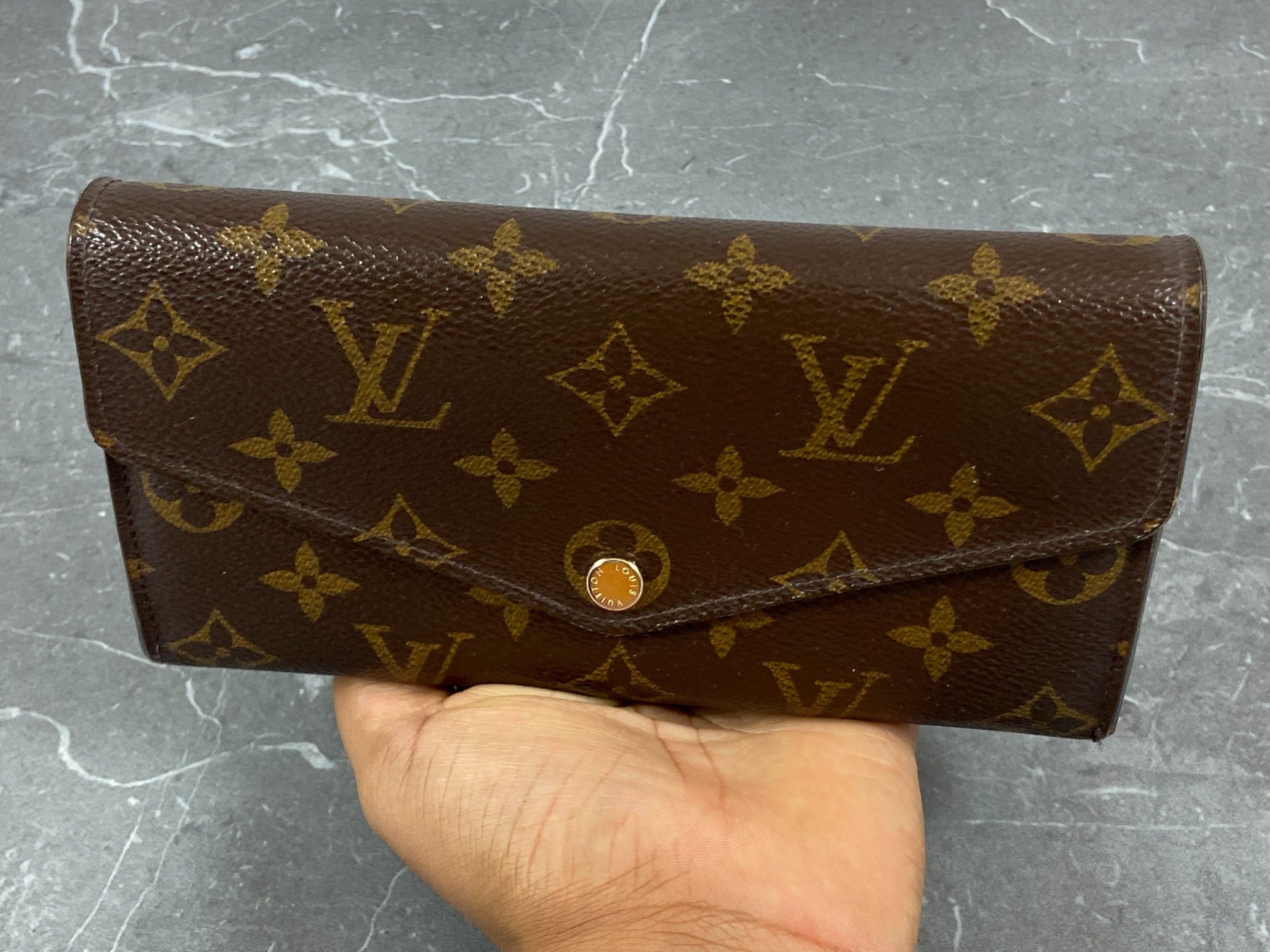 Louis Vuitton Sarah Wallet Monogram Canvas