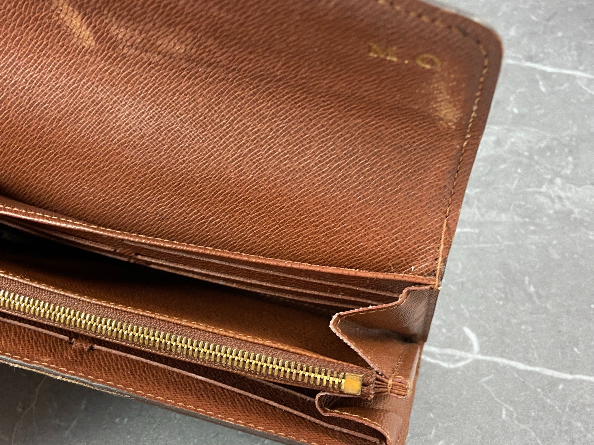 Louis Vuitton Sarah Wallet Monogram Canvas