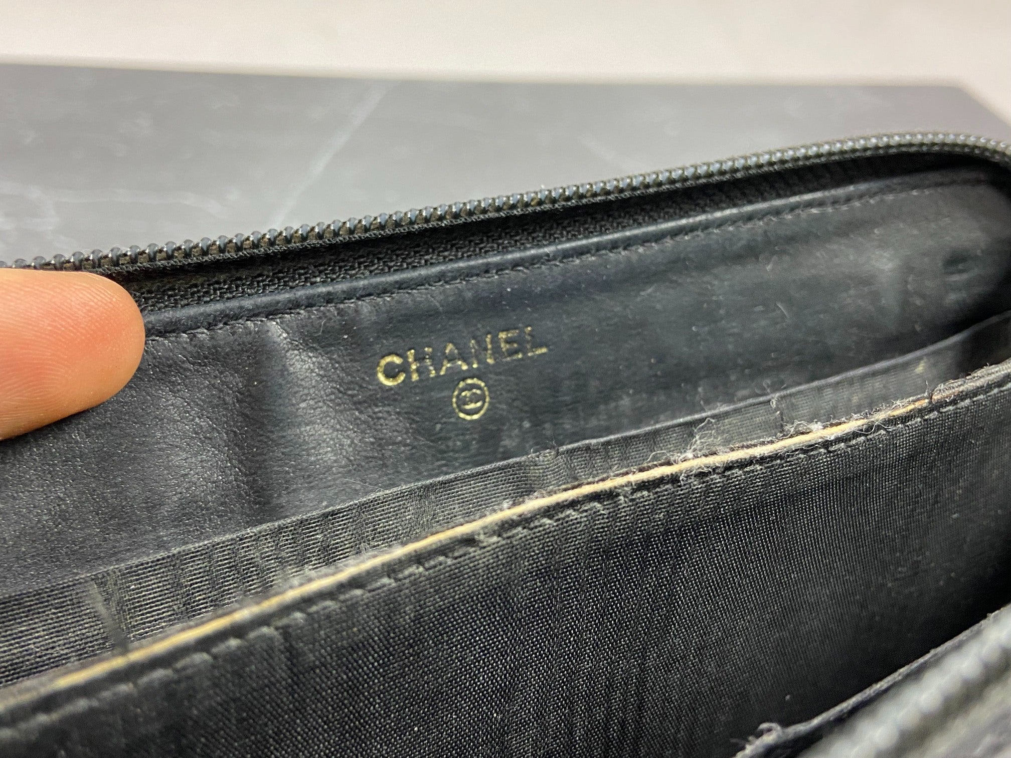 Chanel CC Long Zippy Wallet Black Caviar Leather full set