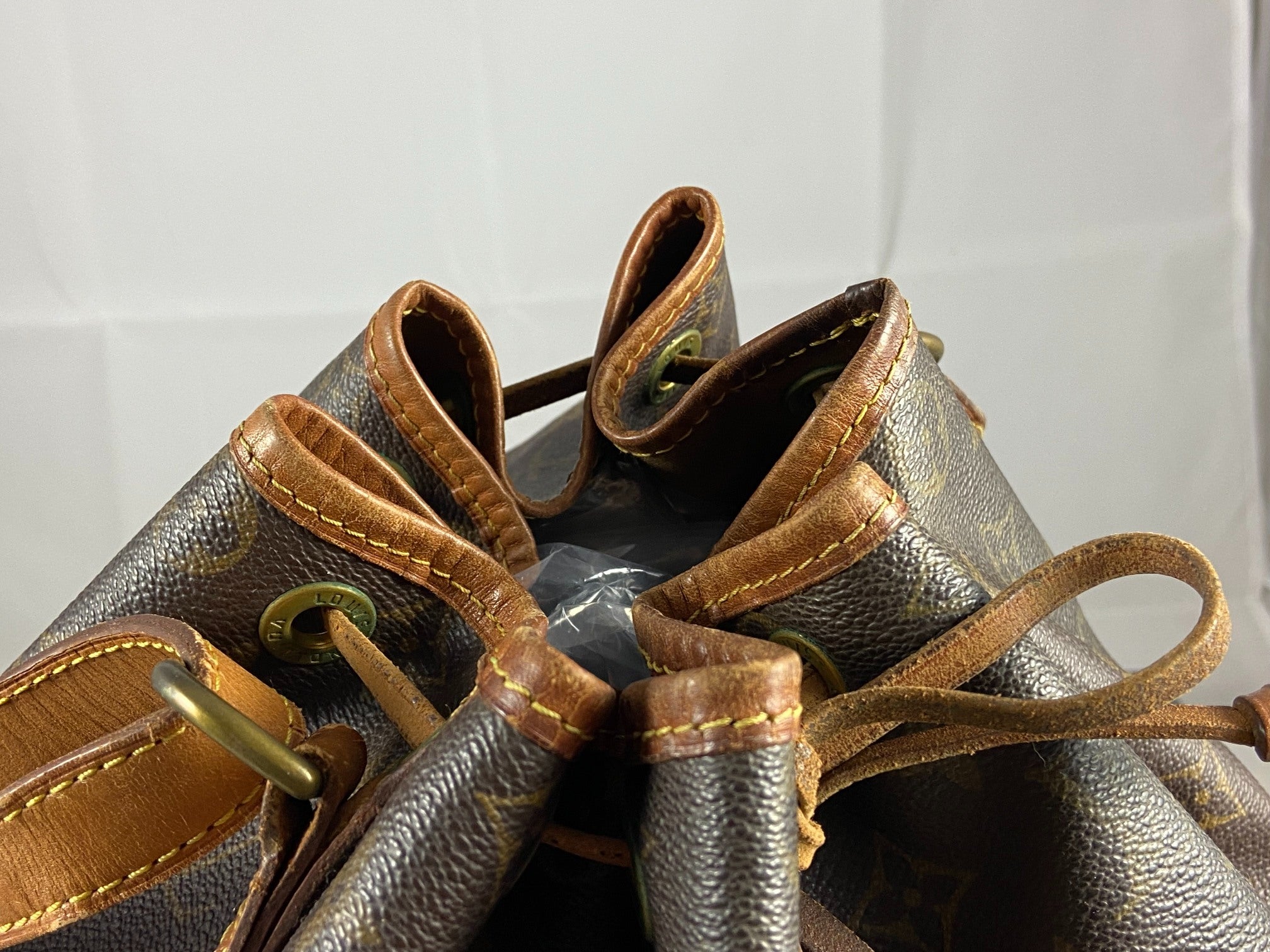 Louis Vuitton Sac Noé Grand Monogram Canvas