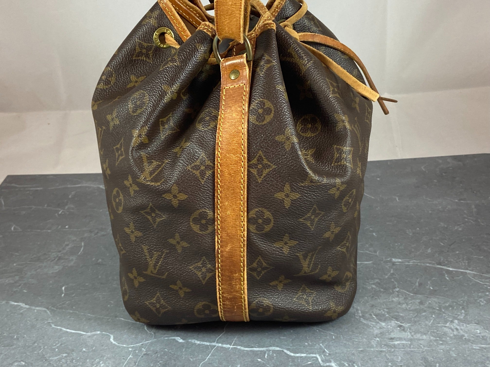 Louis Vuitton Sac Noé Petit Monogram Canvas