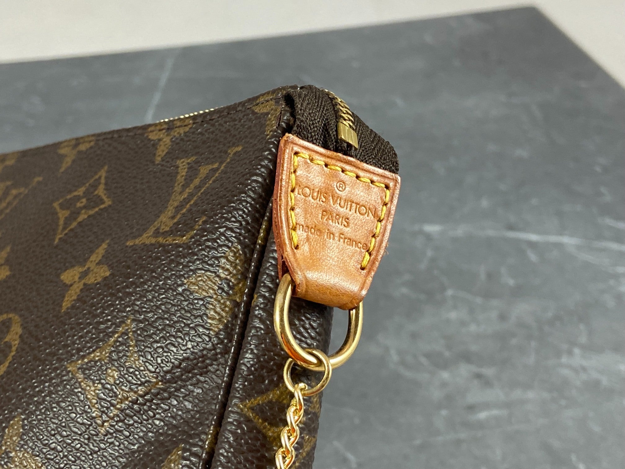 Louis Vuitton Pochette Accessoires Monogram Canvas
