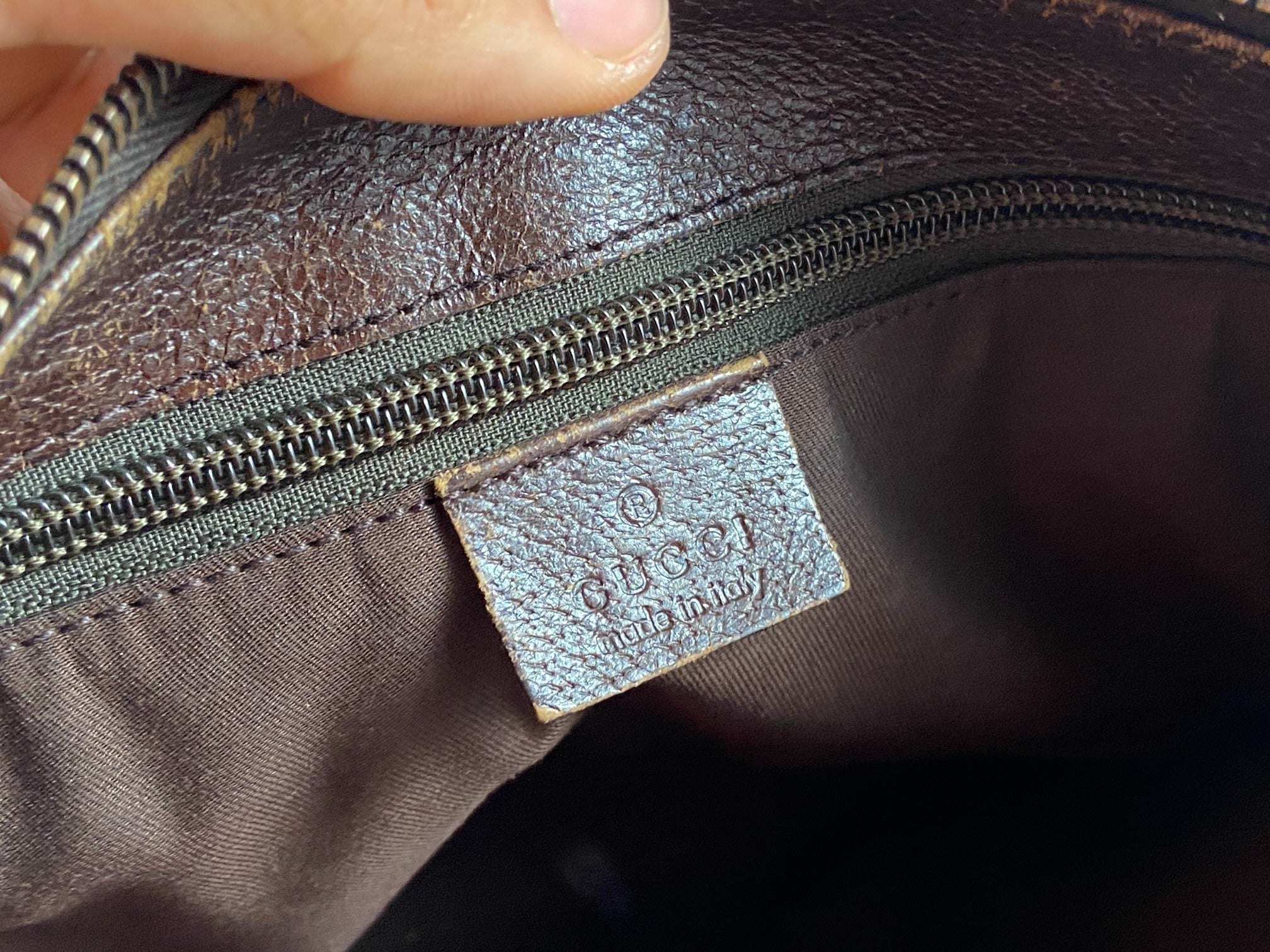 Gucci Shoulder / Messenger Bag Beige GG Monogram