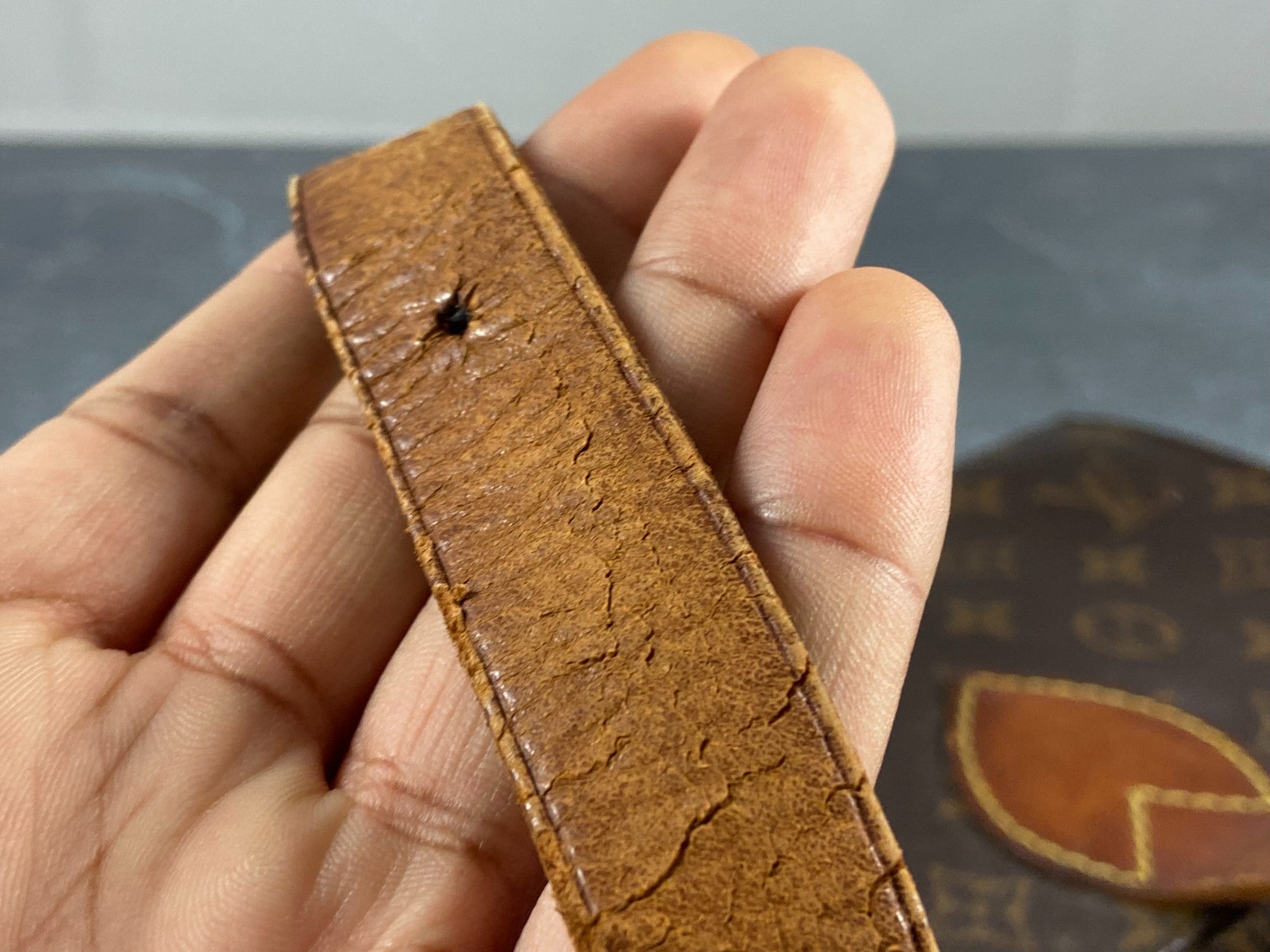 Louis Vuitton Cartouchière MM Shoulder Bag Monogram Canvas