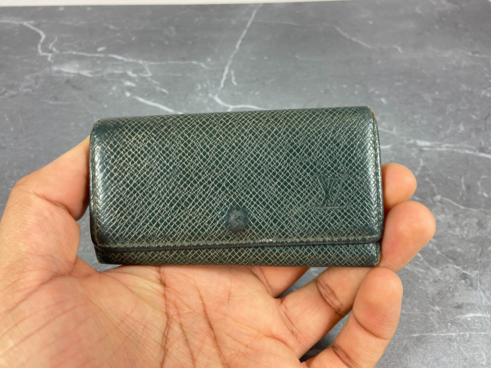 Louis Vuitton 4 Key Holder Green Taiga Leather