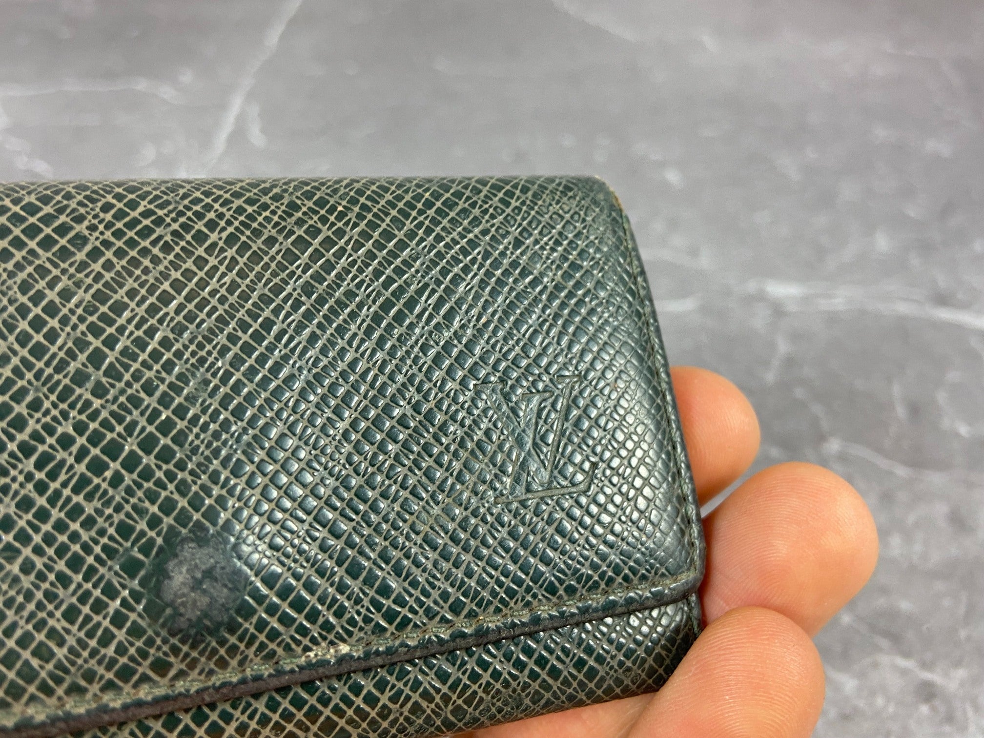 Louis Vuitton 4 Key Holder Green Taiga Leather