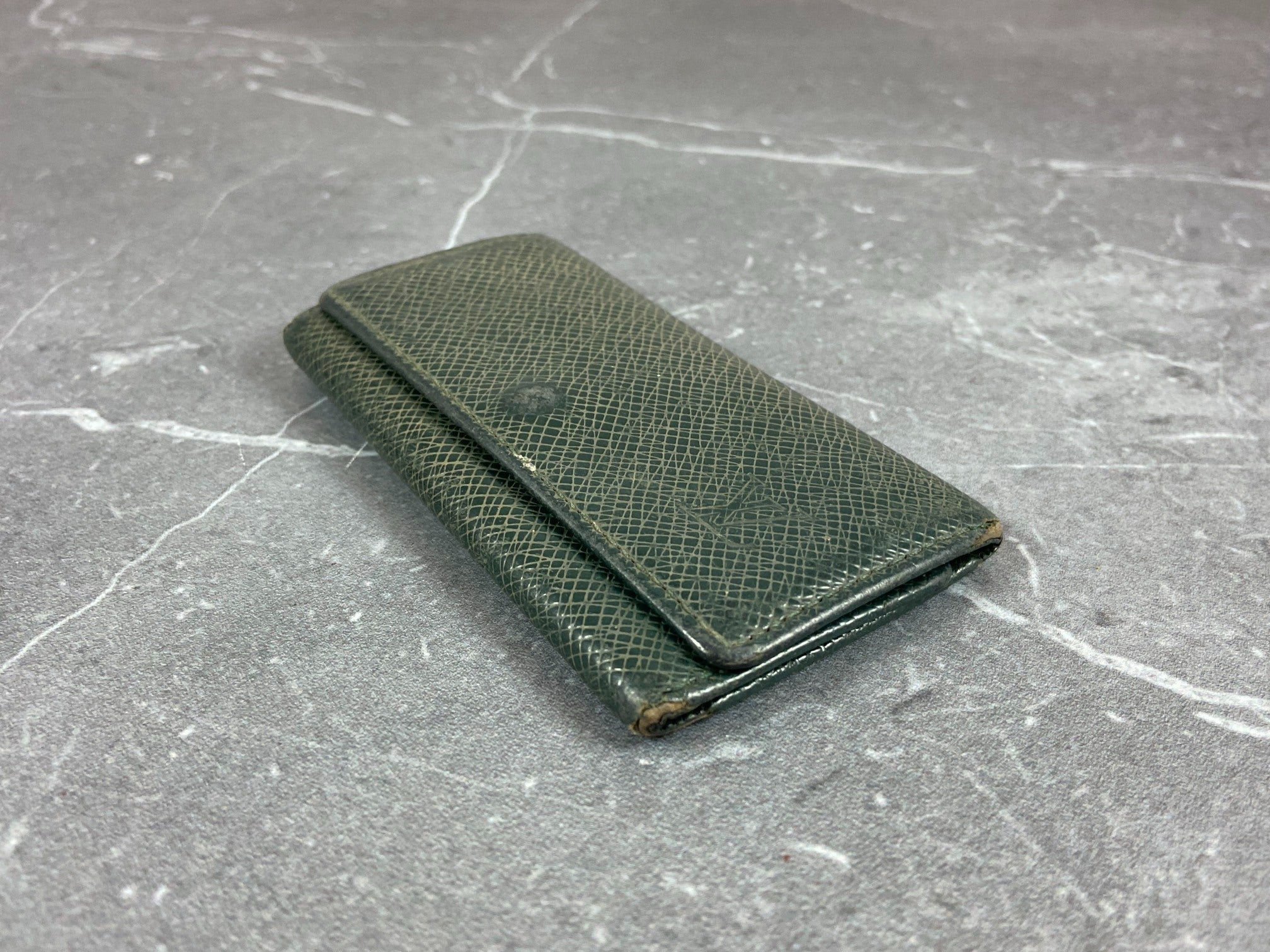 Louis Vuitton 4 Key Holder Green Taiga Leather
