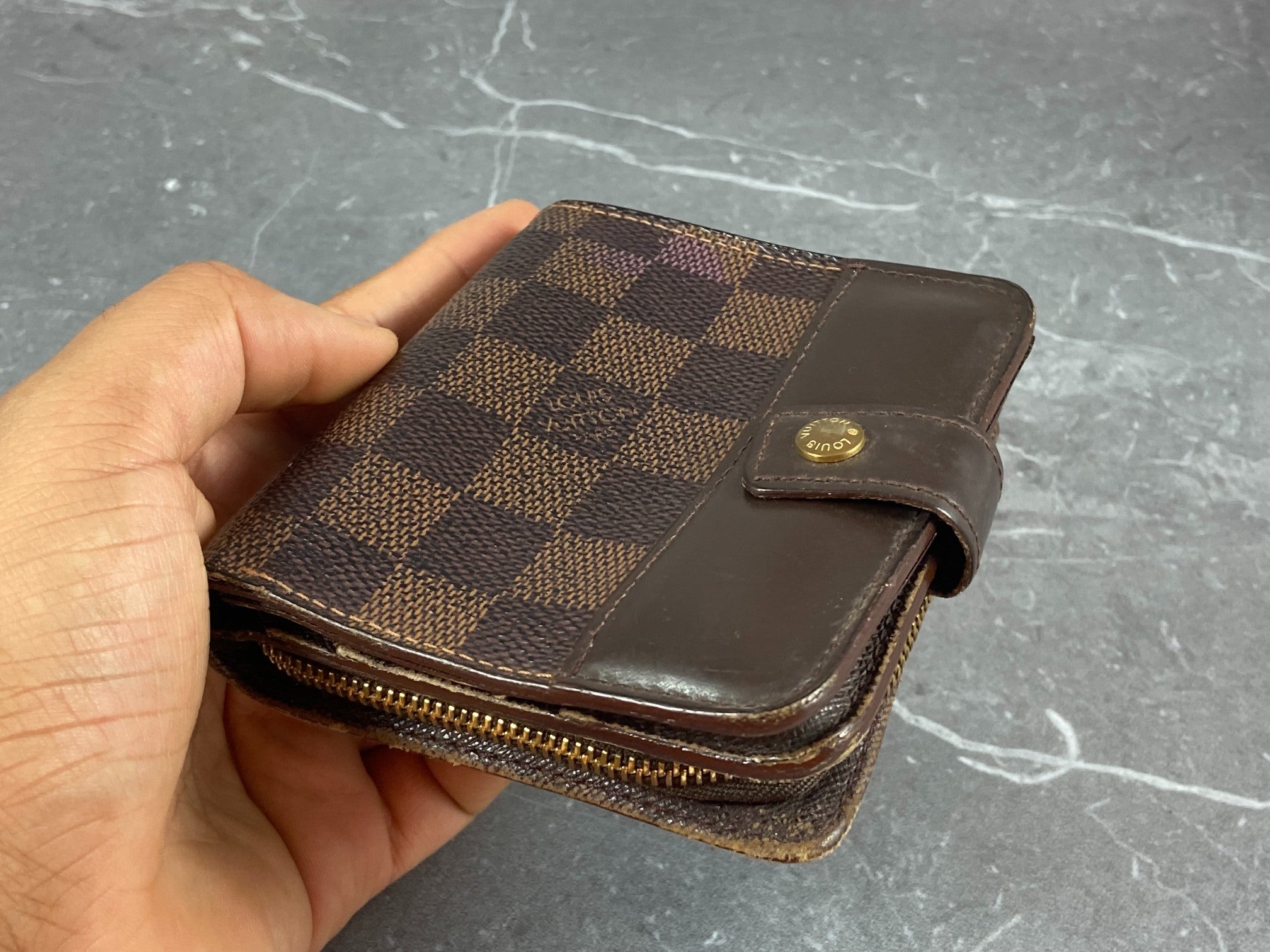 Louis Vuitton Monogram Canvas Zip Around Wallet