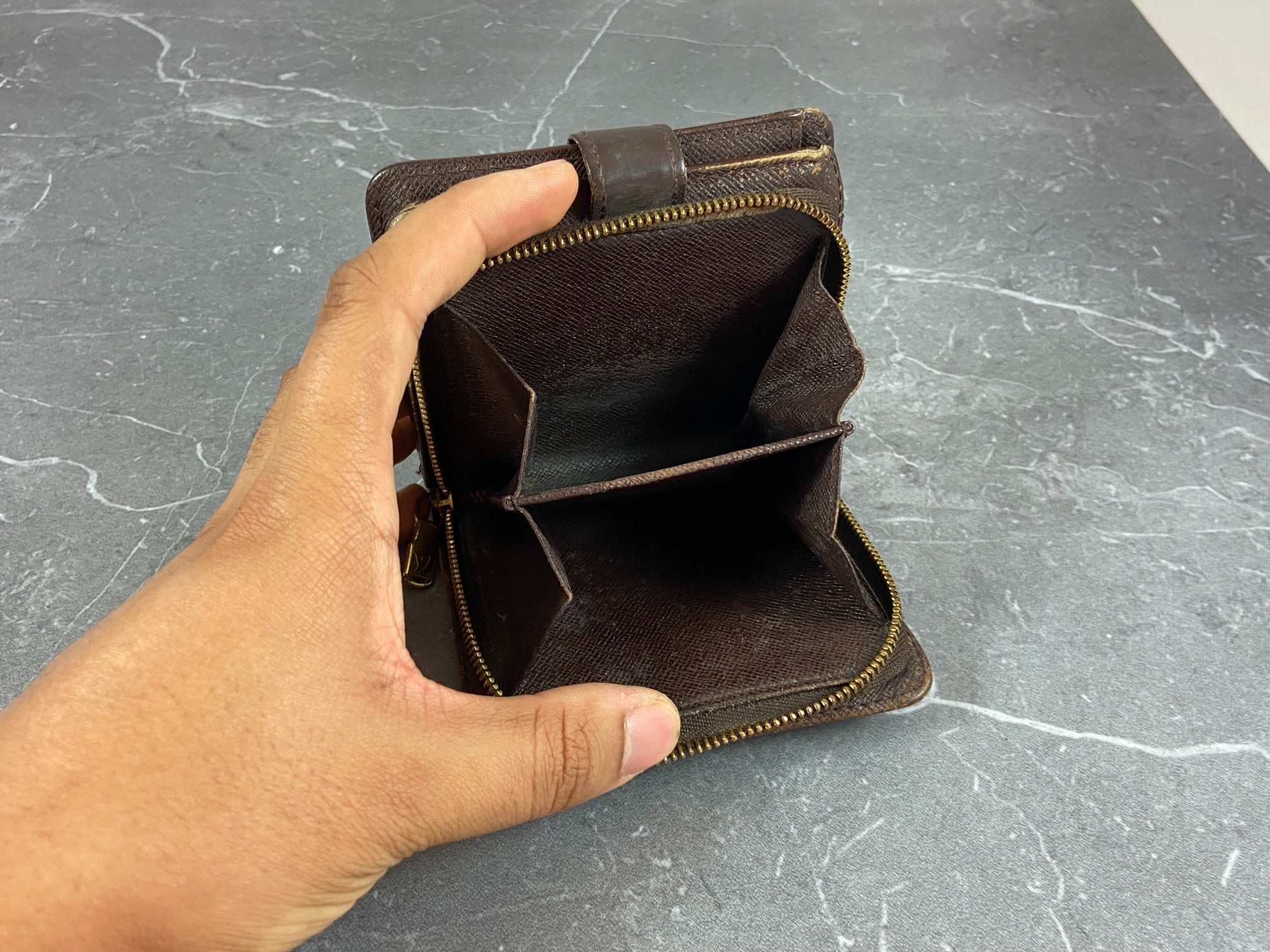 Louis Vuitton Monogram Canvas Zip Around Wallet