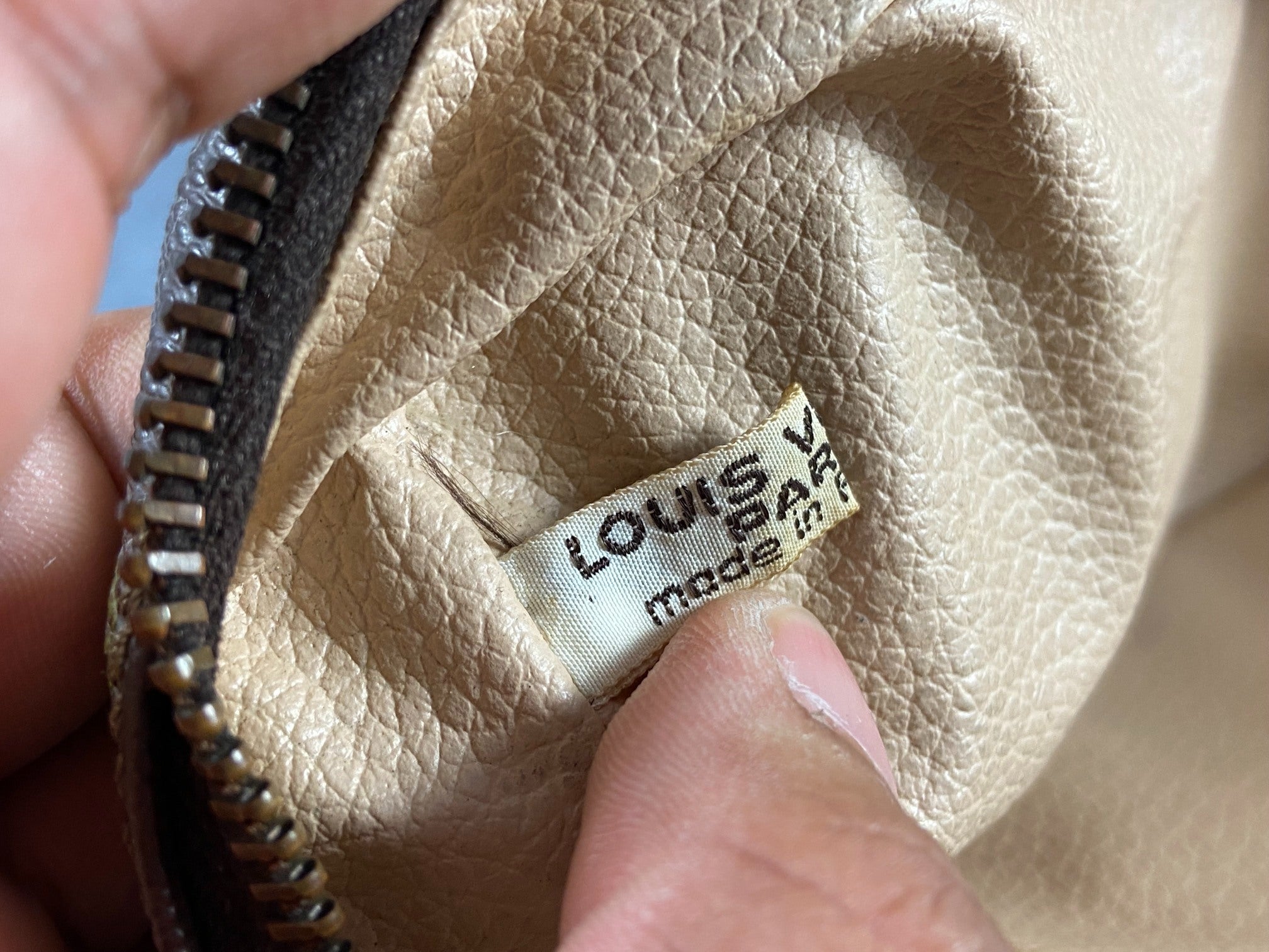 Louis Vuitton Trousse Toilette 28 Monogram Canvas