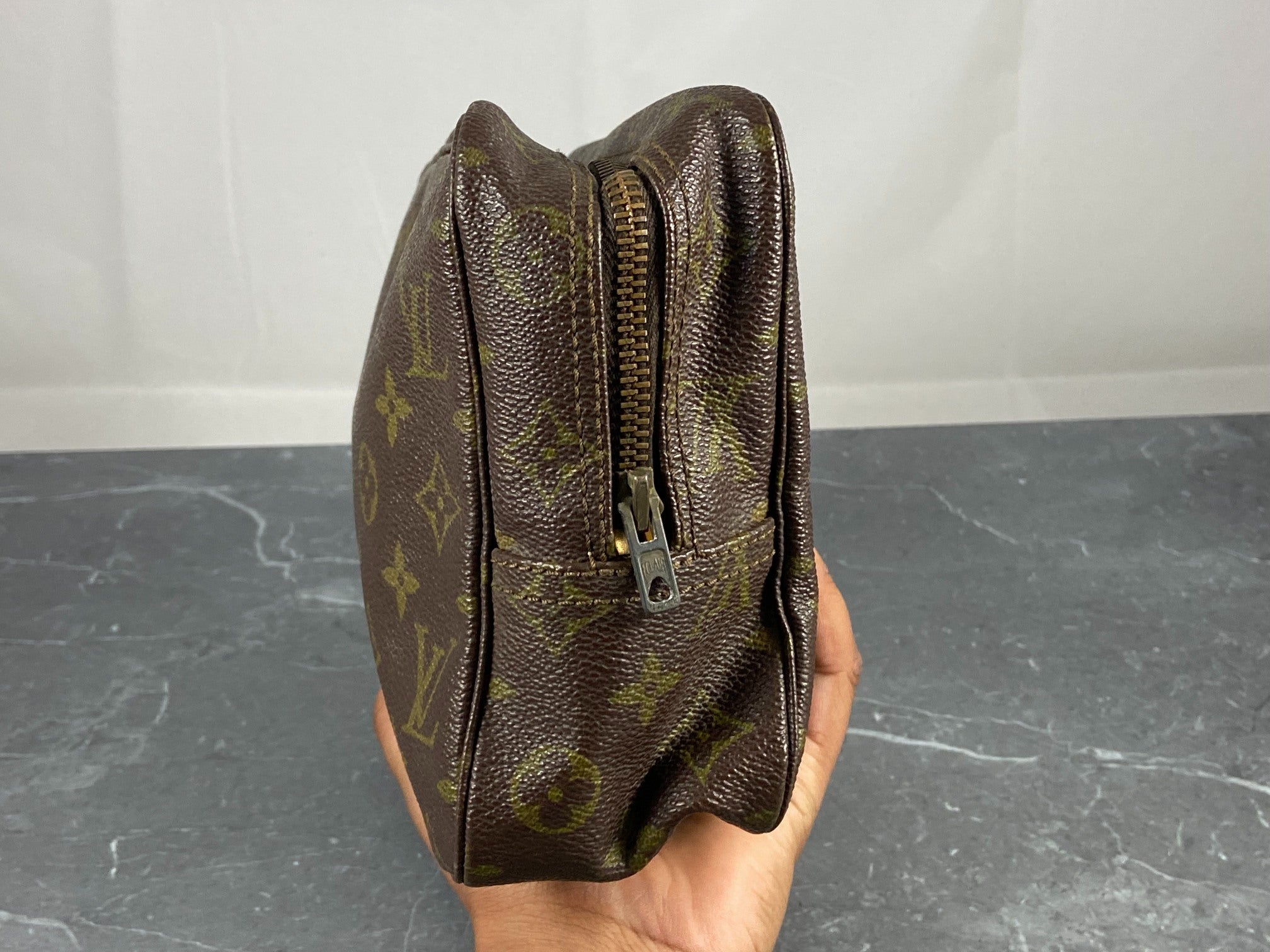 Louis Vuitton Trousse Toilette 28 Monogram Canvas