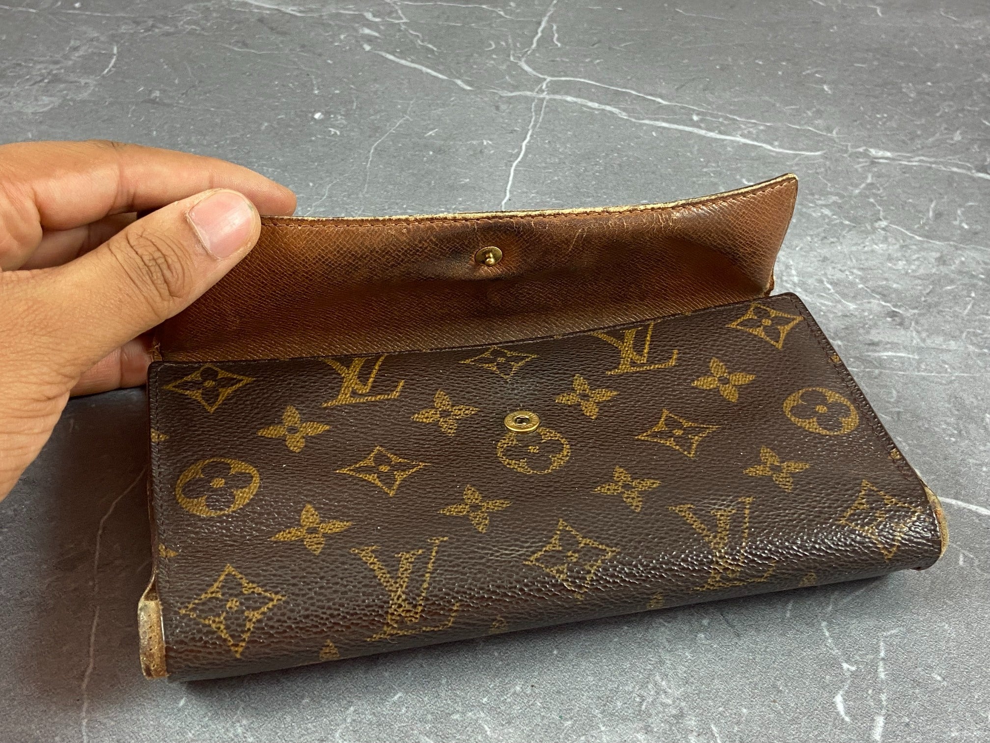 Louis Vuitton Porte Tresor International Wallet Monogram Canvas