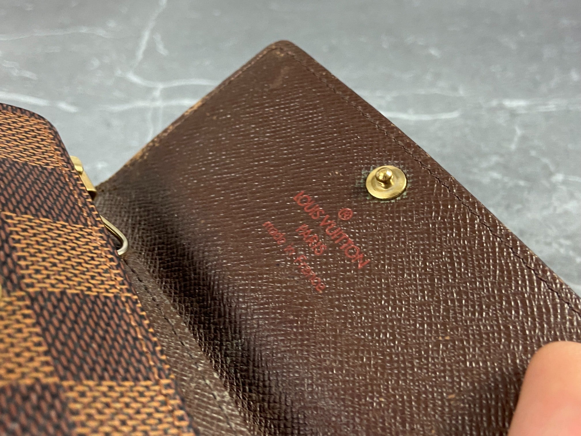 Louis Vuitton 6 Key Holder Damier Ebene Canvas