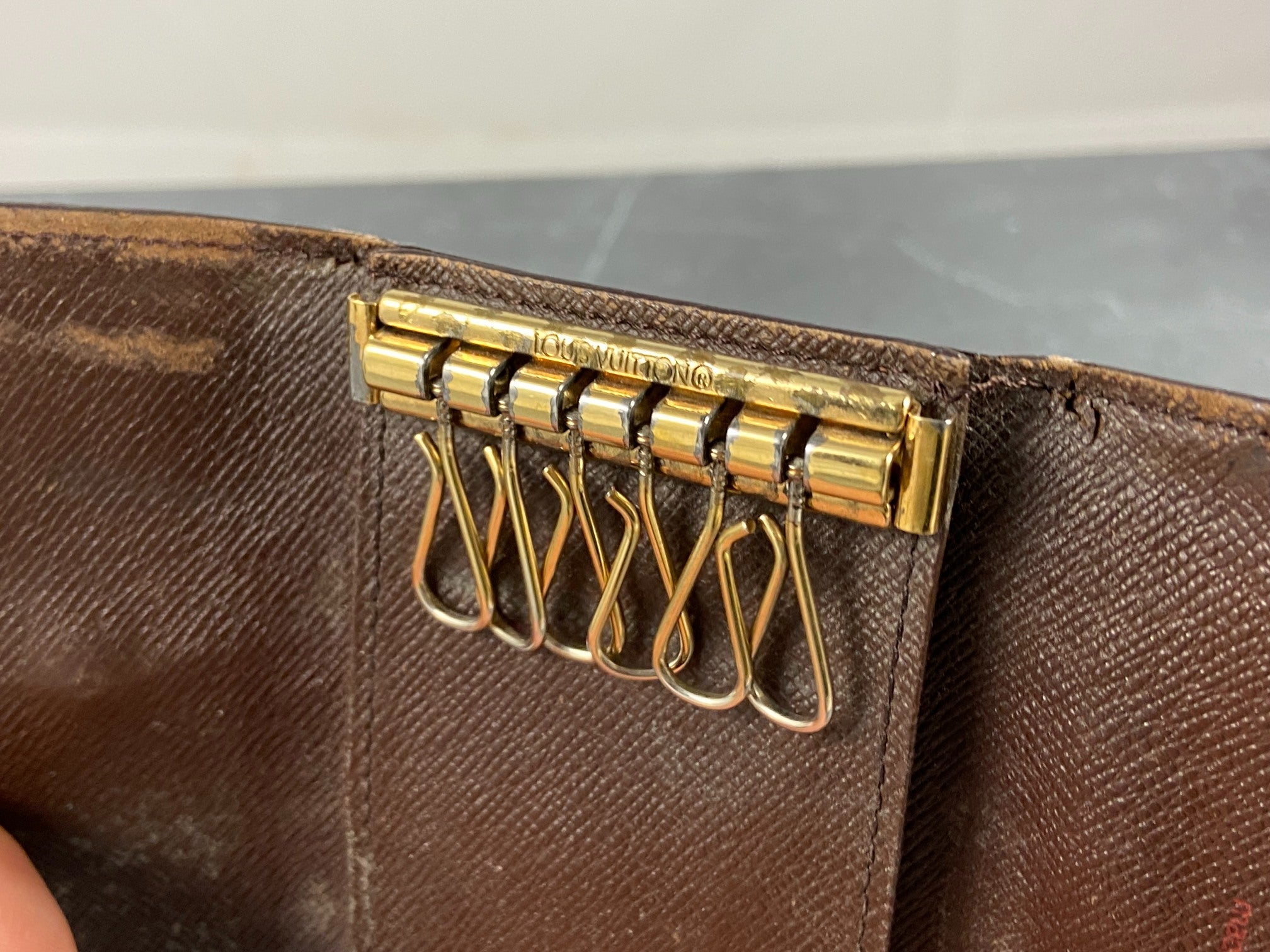 Louis Vuitton 6 Key Holder Damier Ebene Canvas